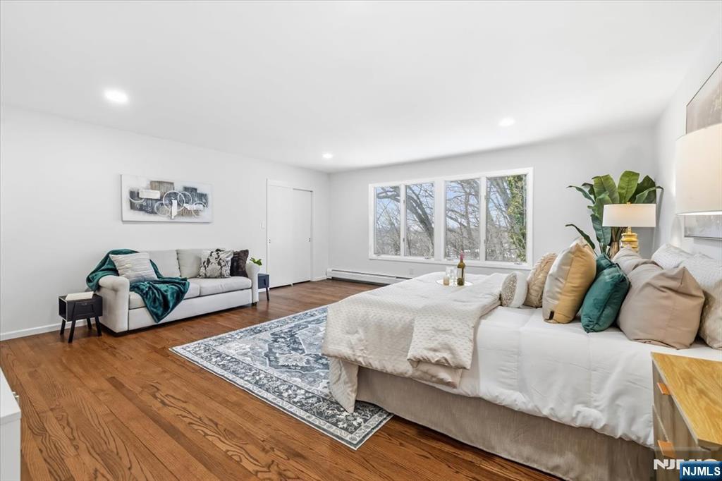 360 Valley View Avenue