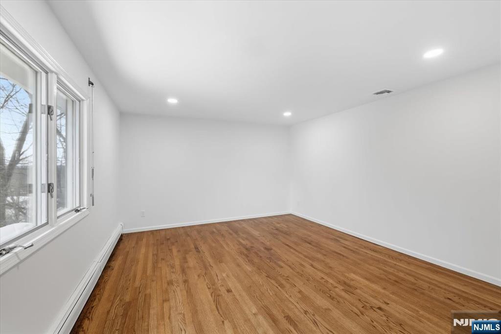 360 Valley View Avenue