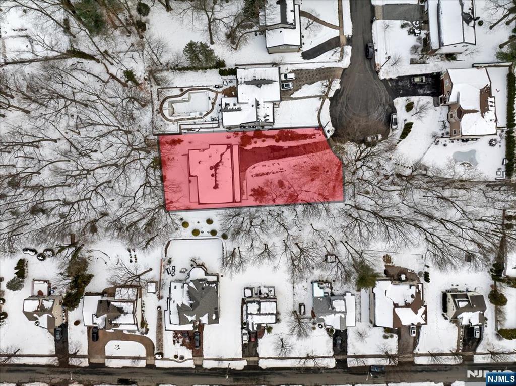 360 Valley View Avenue