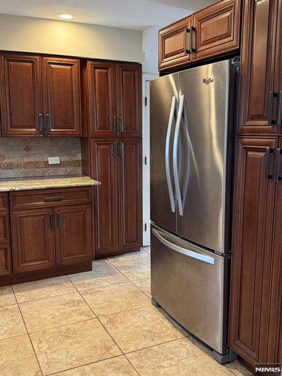 155 E Village Circle