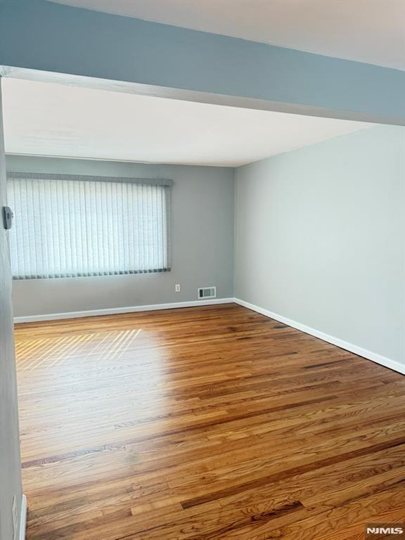 155 E Village Circle