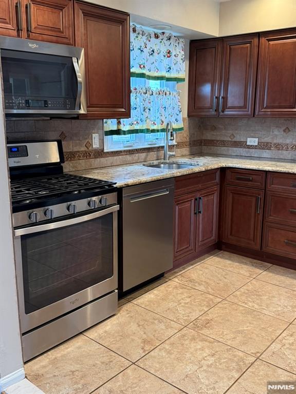 155 E Village Circle