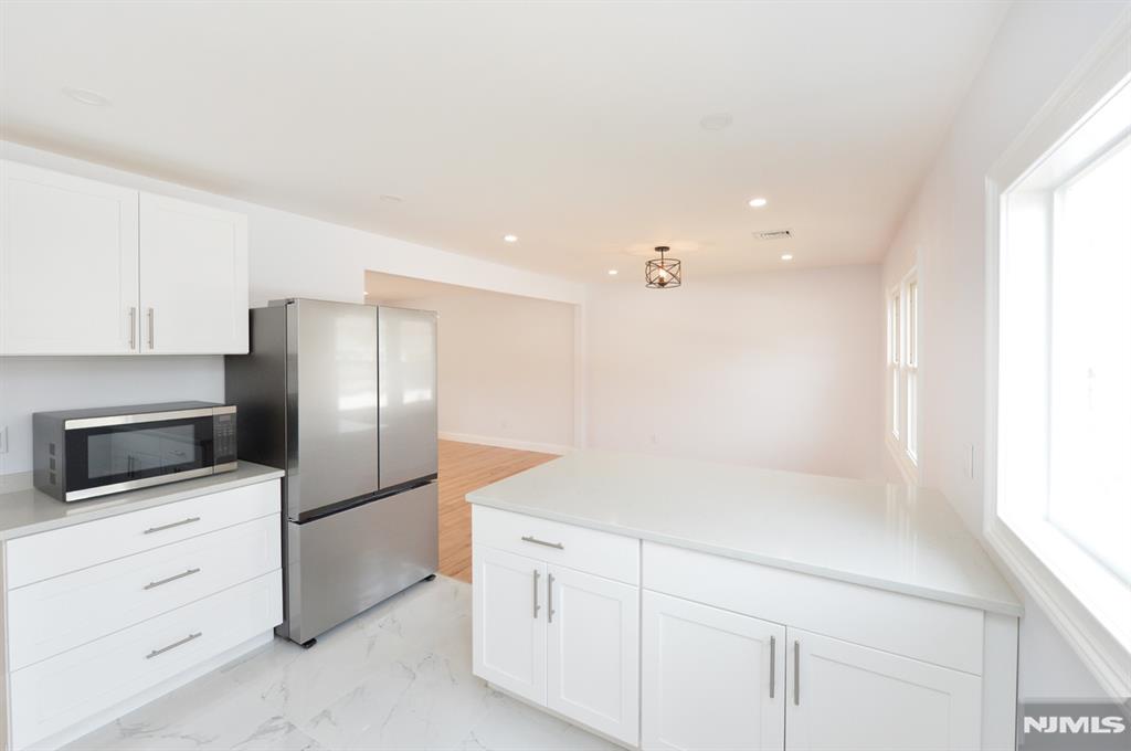 269 Columbia Terrace