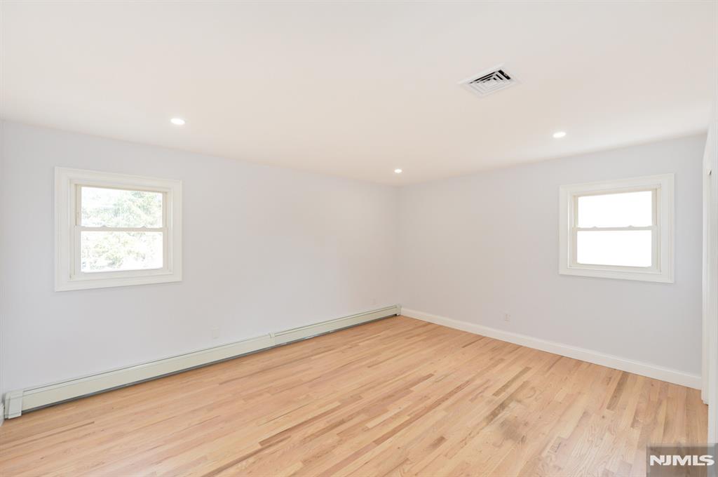 269 Columbia Terrace