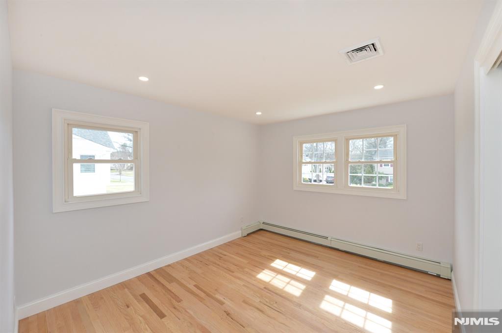 269 Columbia Terrace