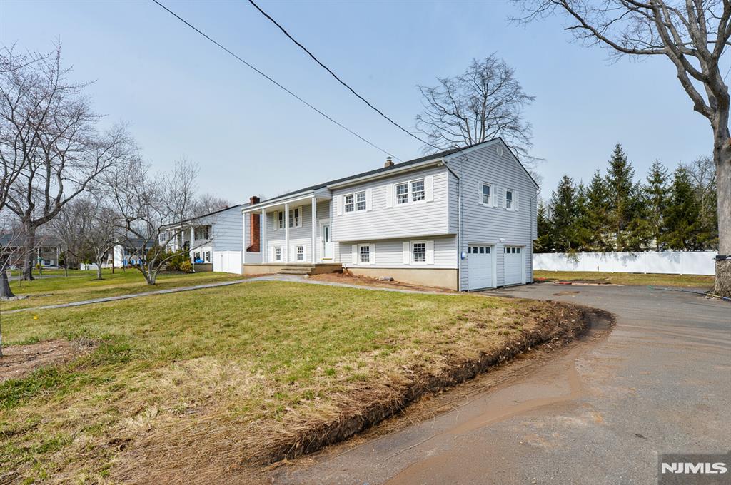 269 Columbia Terrace