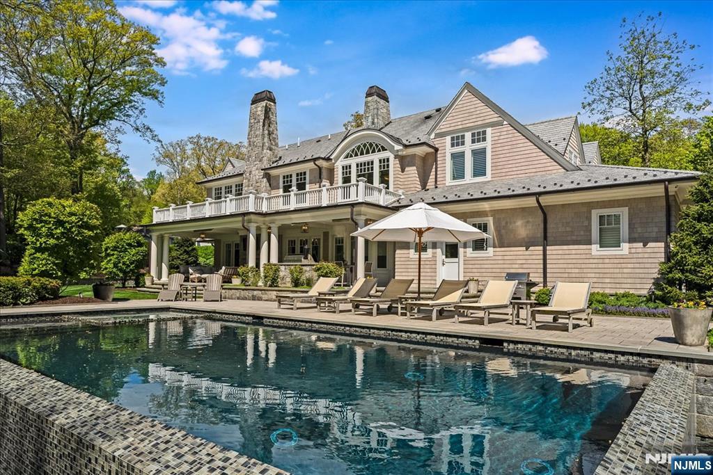 555 Miller Court