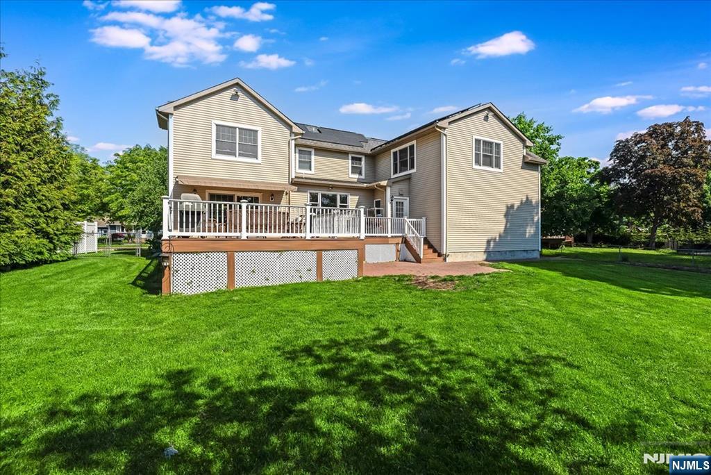 254 Hoppers Lane