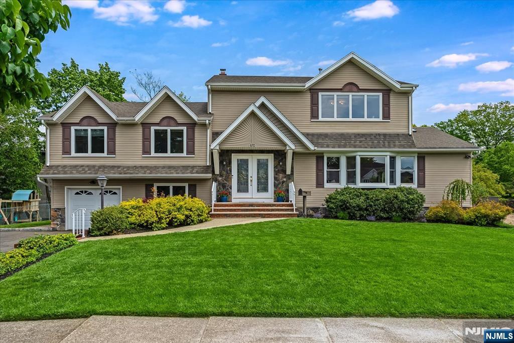 670 Swathmore Lane