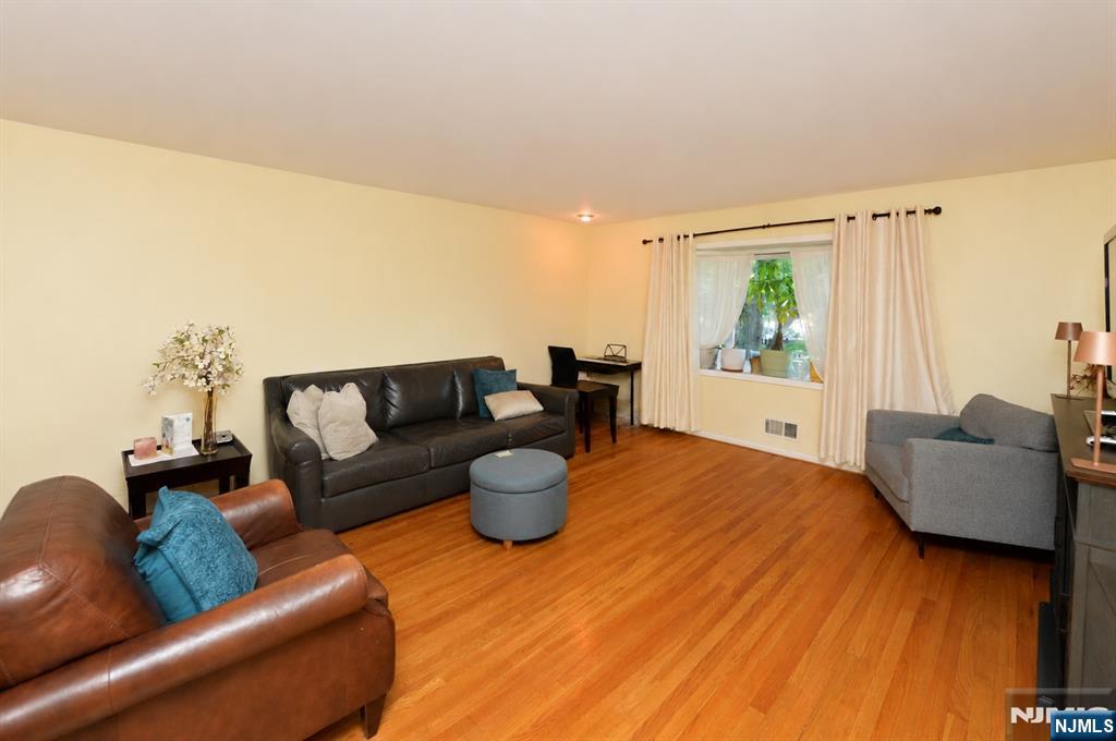 85 Primrose Lane