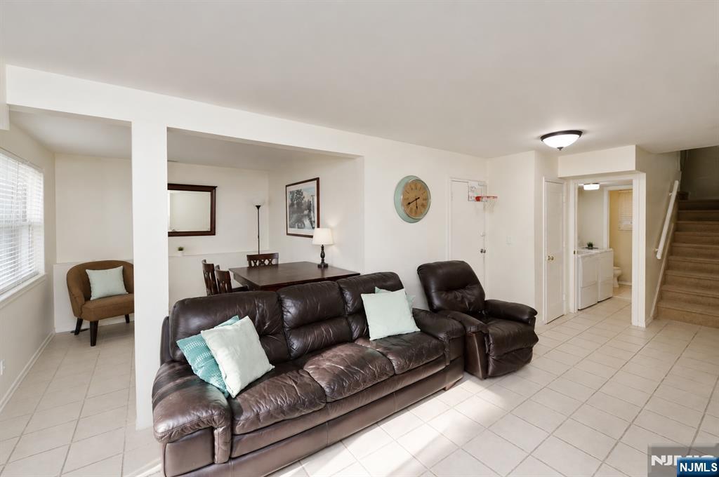 85 Primrose Lane