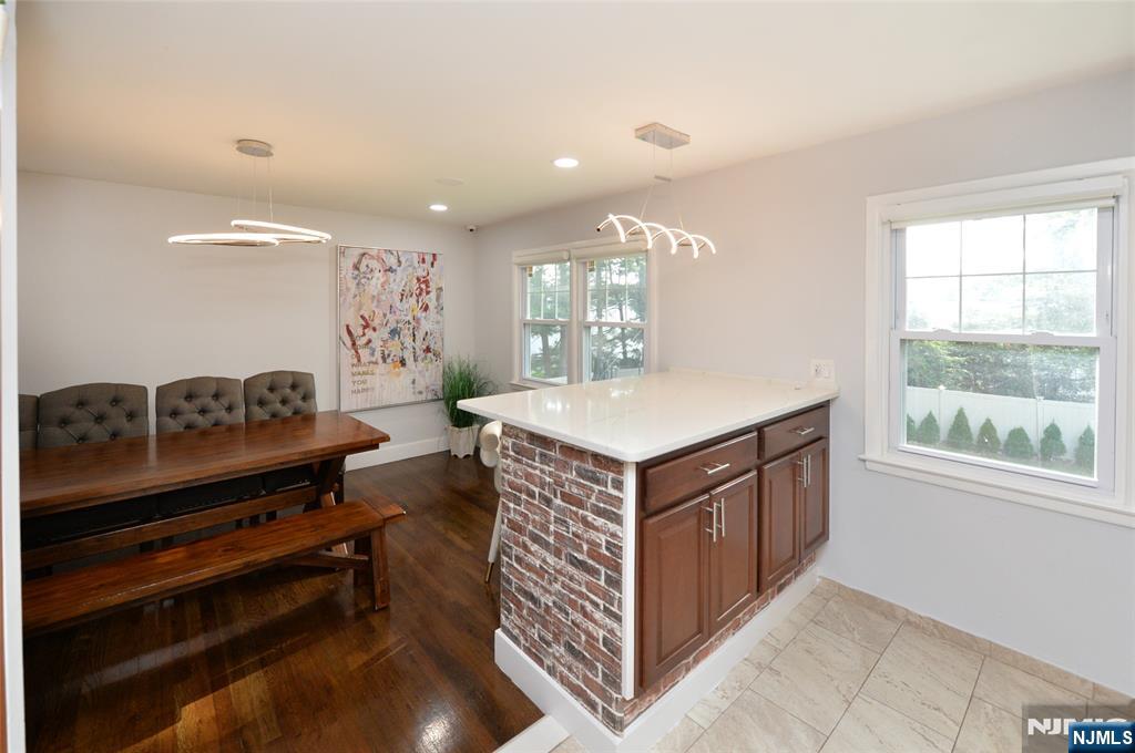 154 Middlesex Avenue