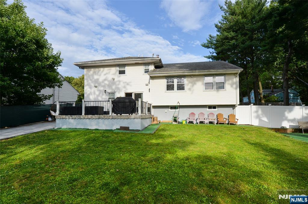 154 Middlesex Avenue