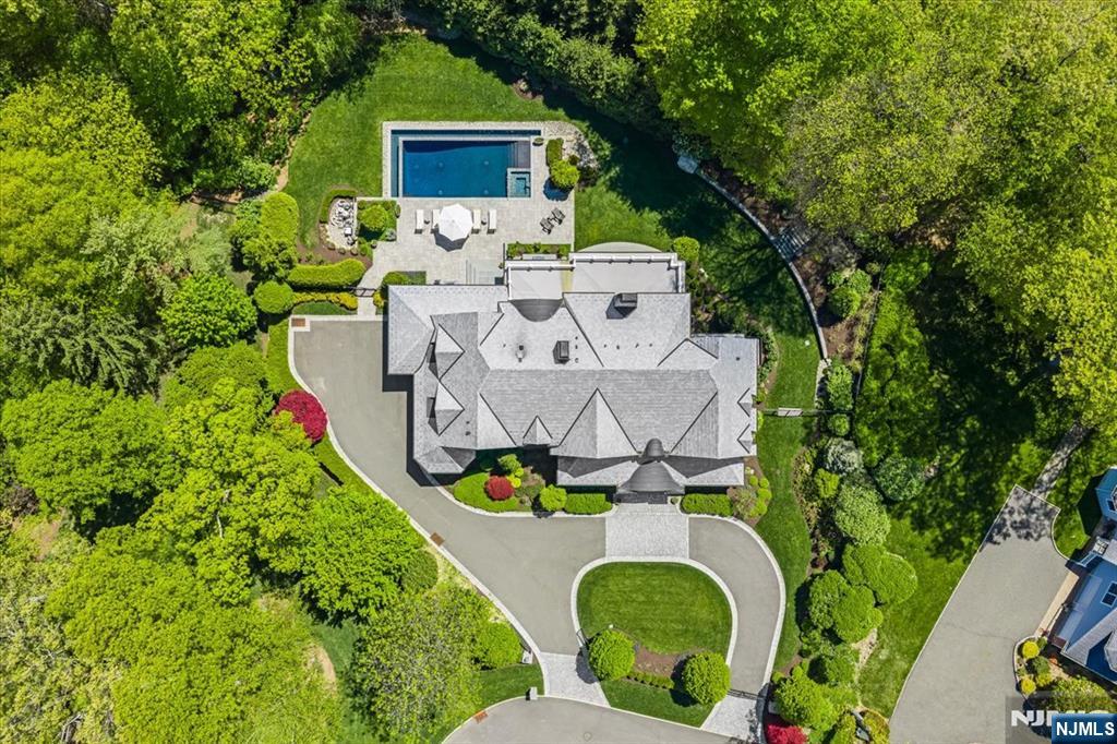 555 Miller Court