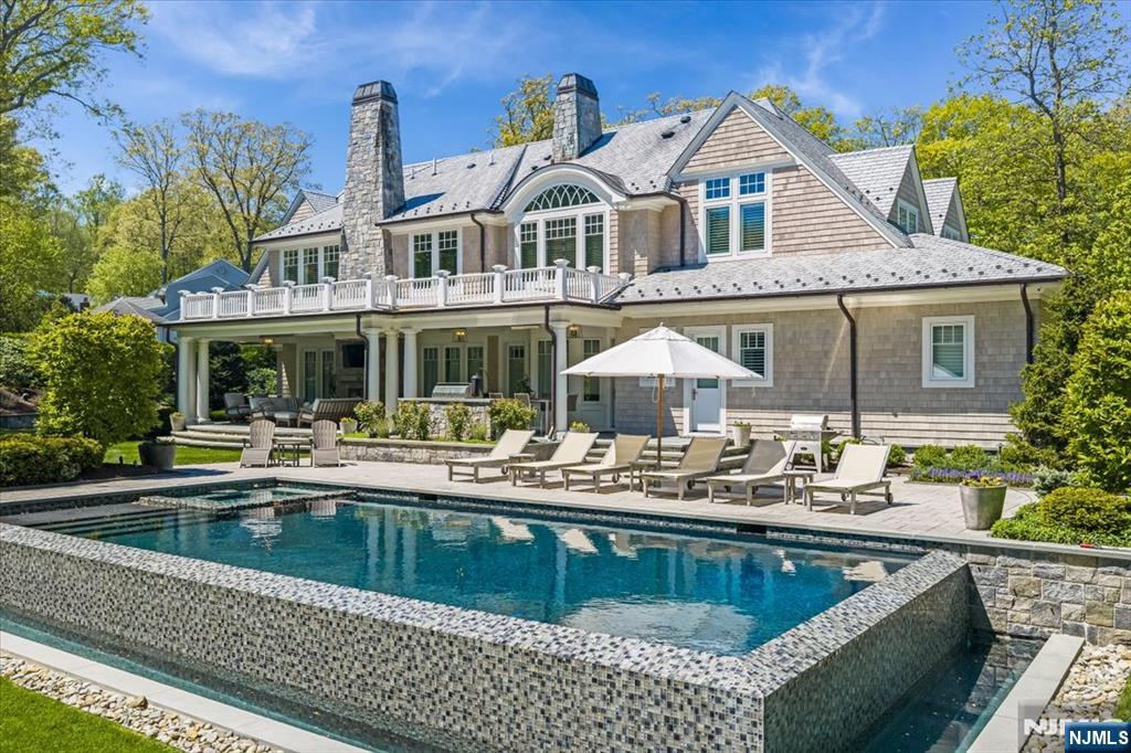 555 Miller Court