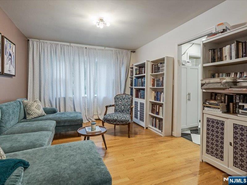 372 McKinley Boulevard