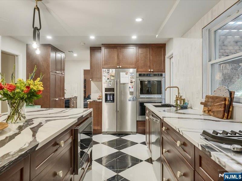372 McKinley Boulevard