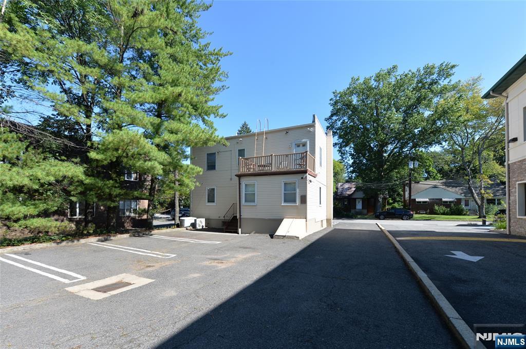 24 Farview Terrace