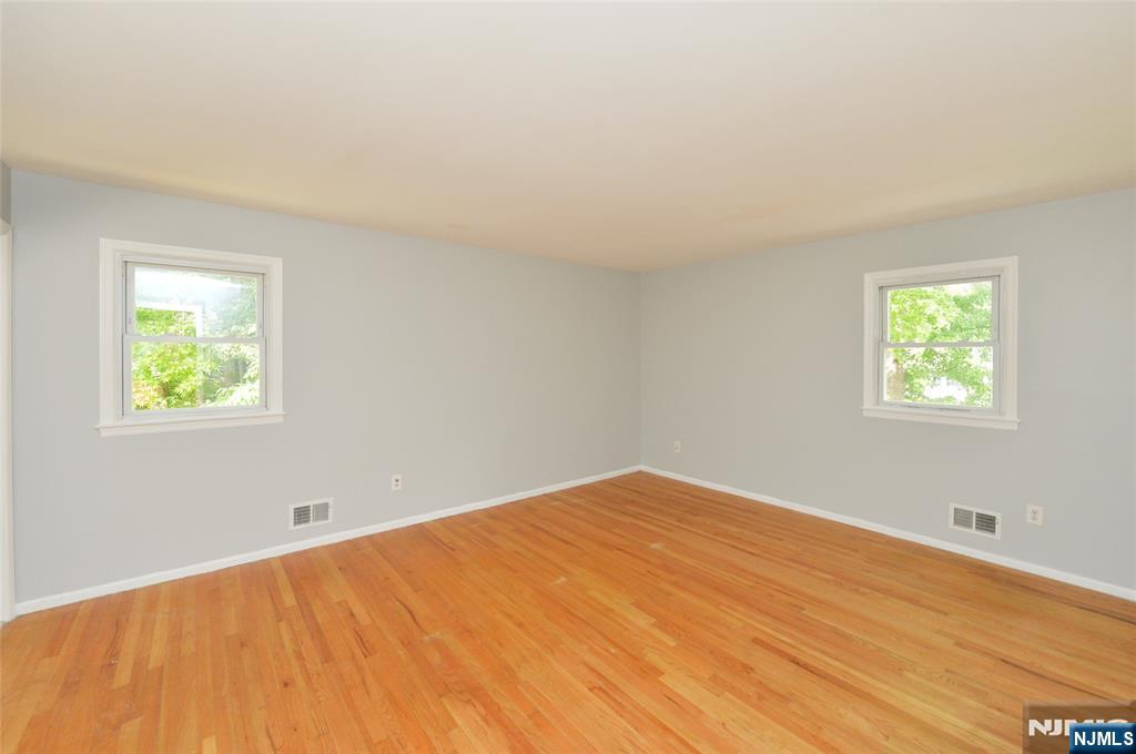 85 Primrose Lane B
