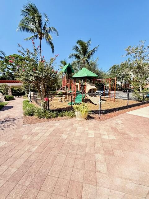 9209 Myrtlewood Circle W 9209