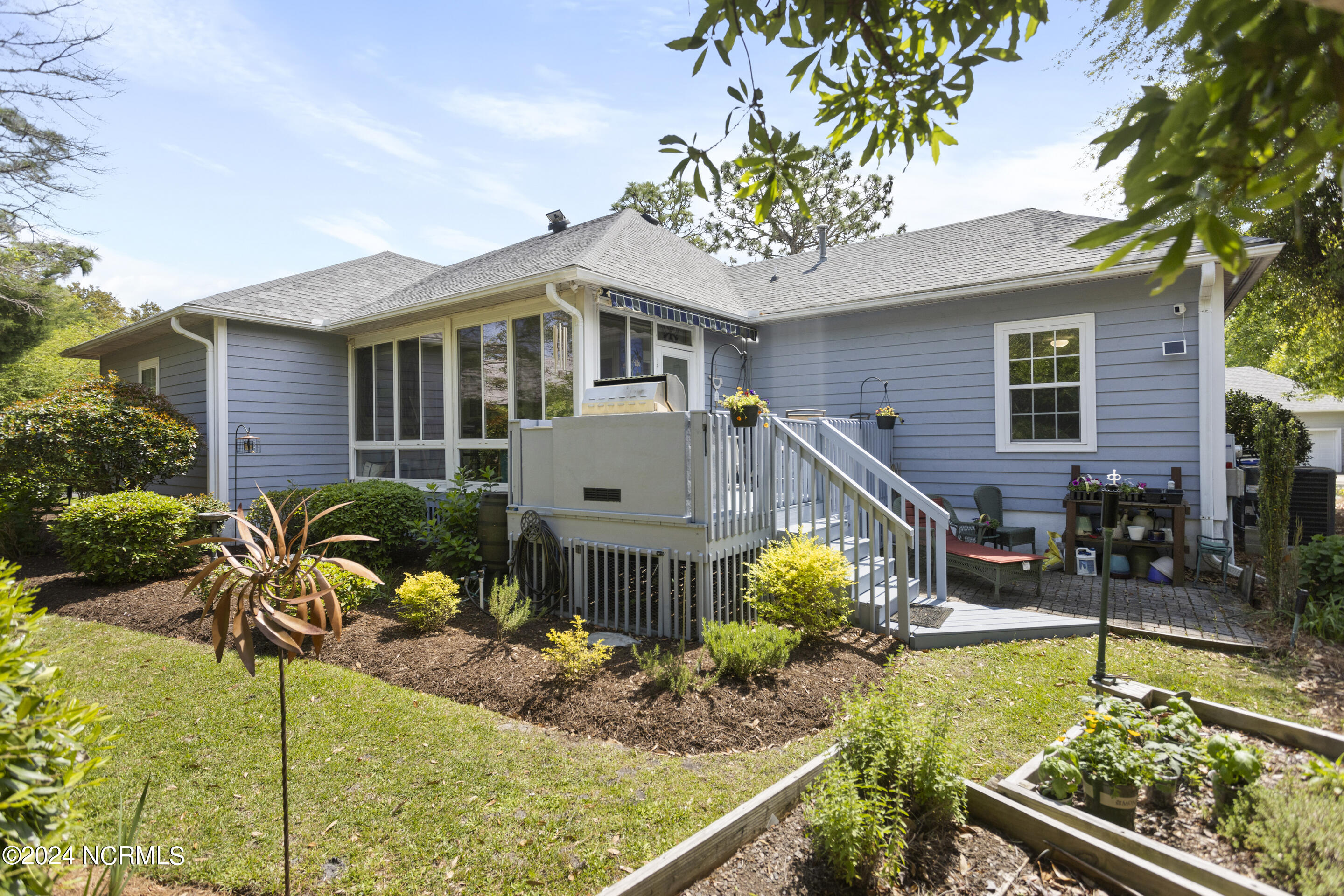 4148 Devonshire Lane SE