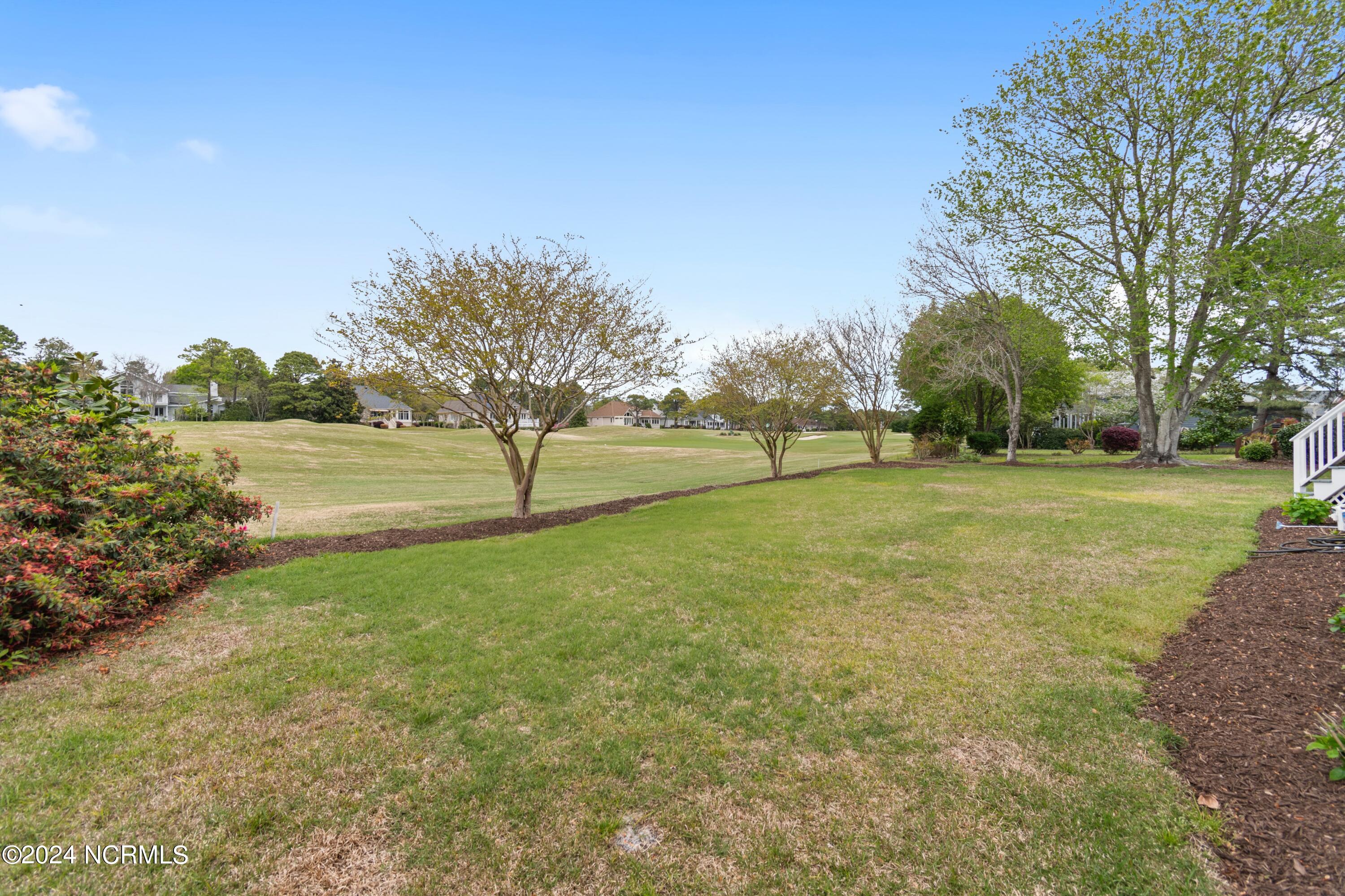 4238 W Tanager Court SE