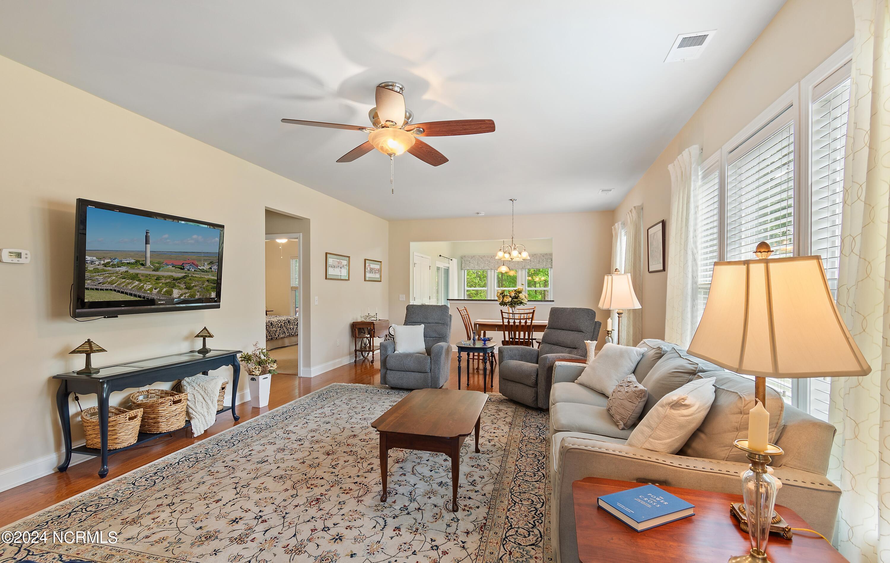 5266 Windward Way