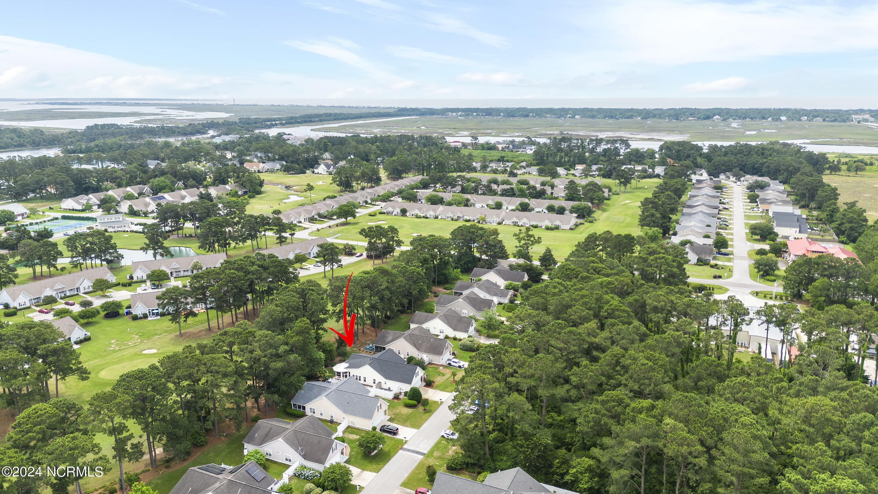 4989 Glen Cove Drive SE