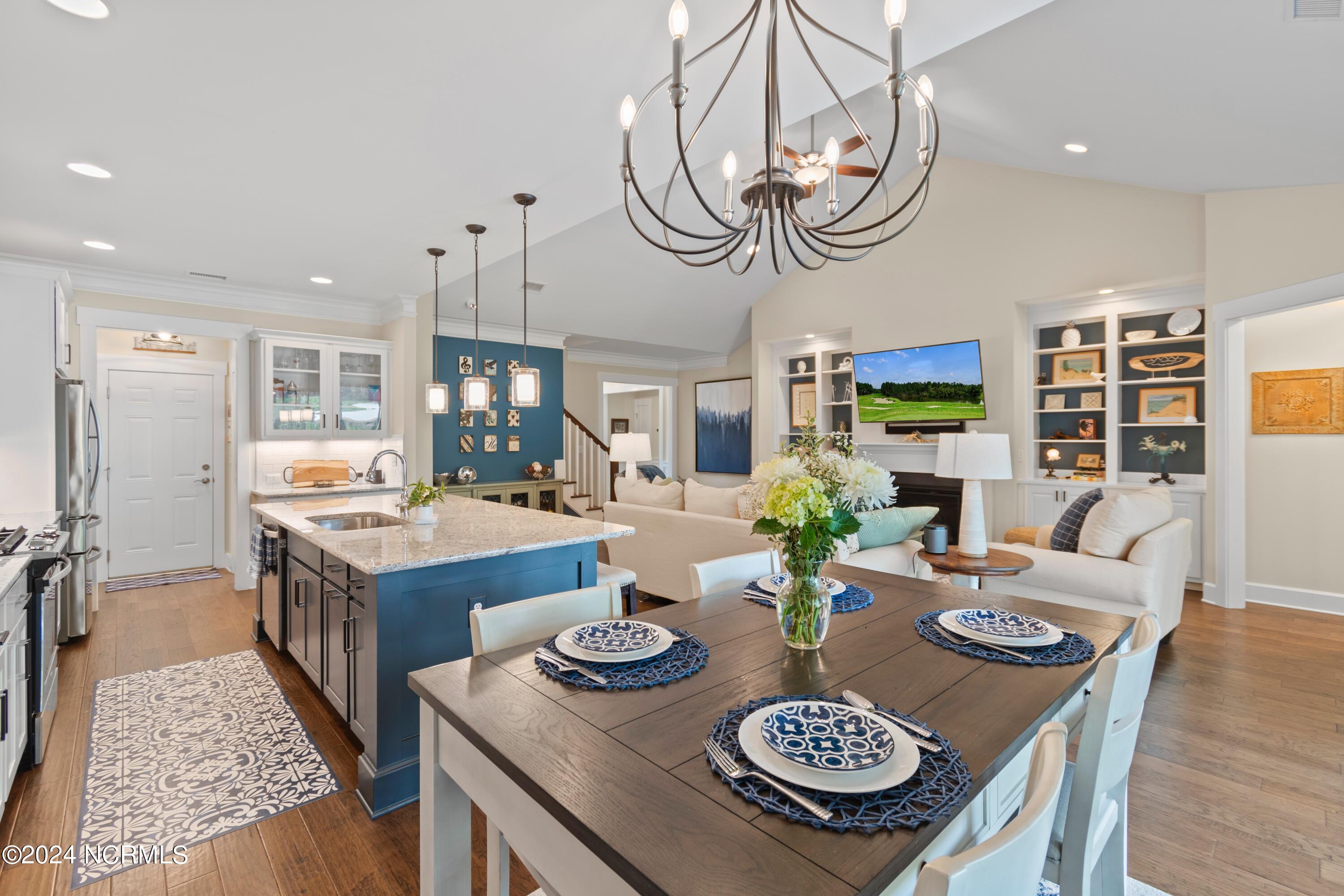 3692 Gardenia Lane