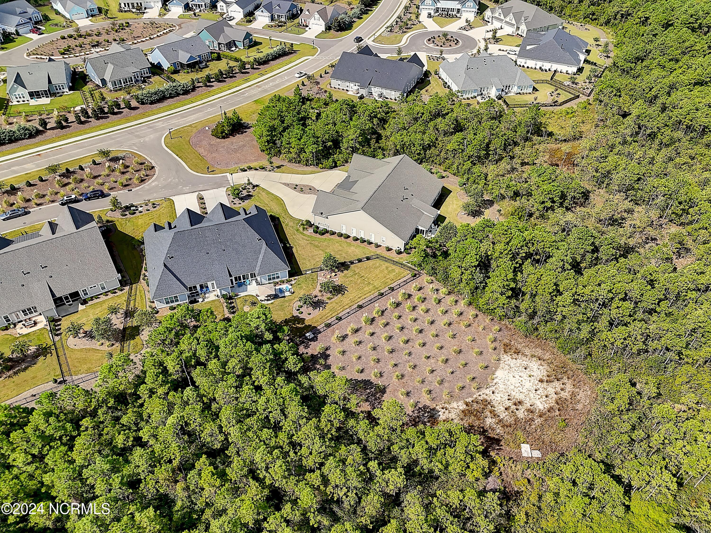 3692 Gardenia Lane