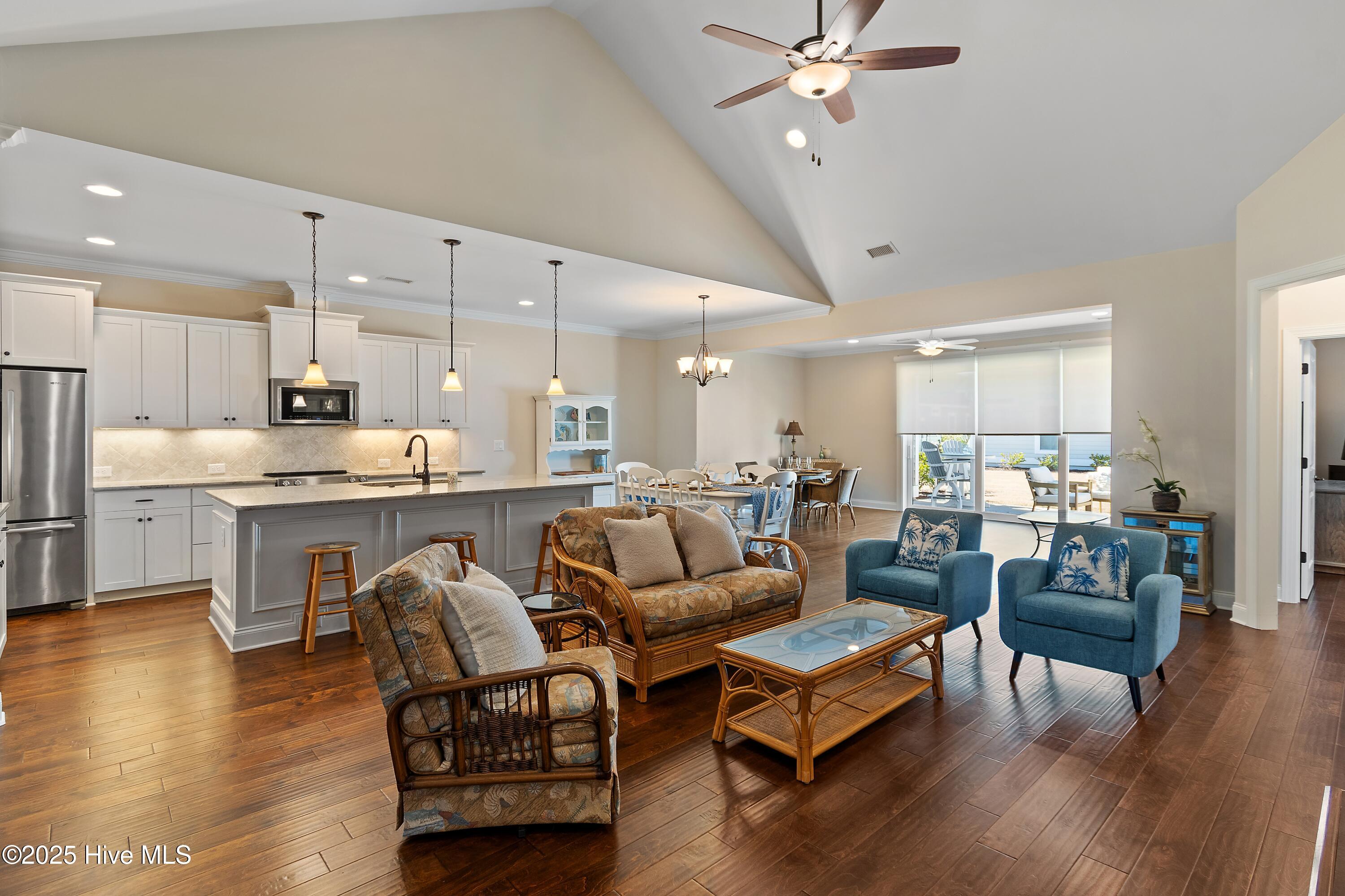 3754 Canary Lane