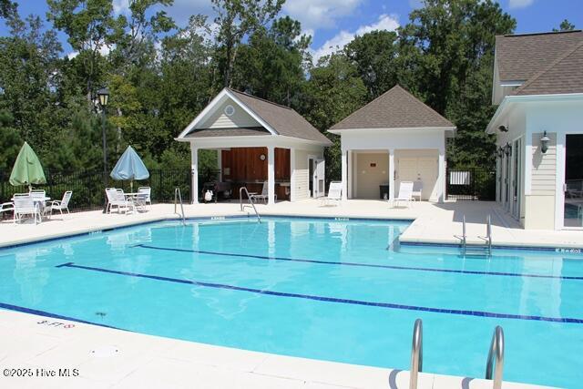 487 Hearthside Drive SE