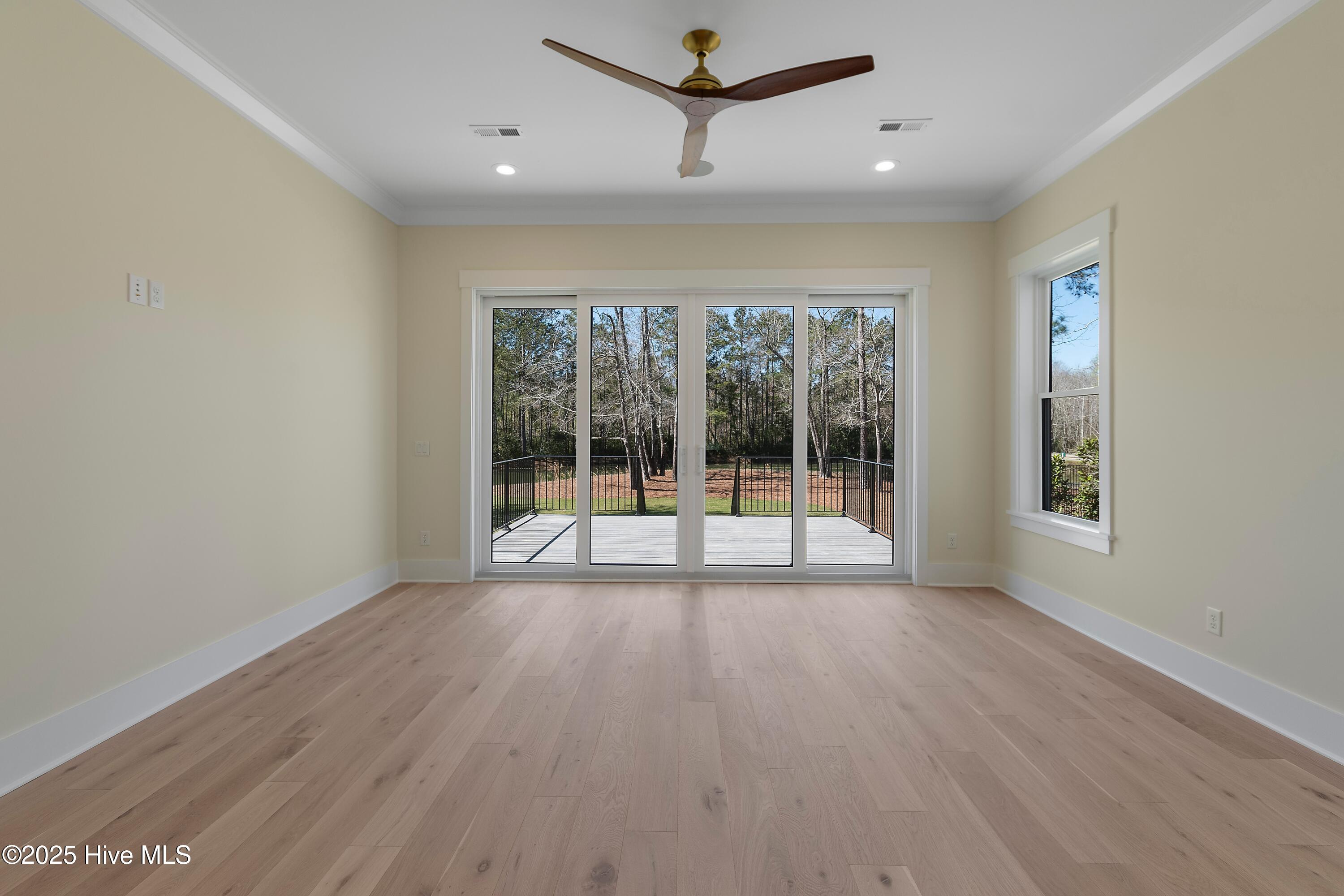 454 Springwood Drive SE