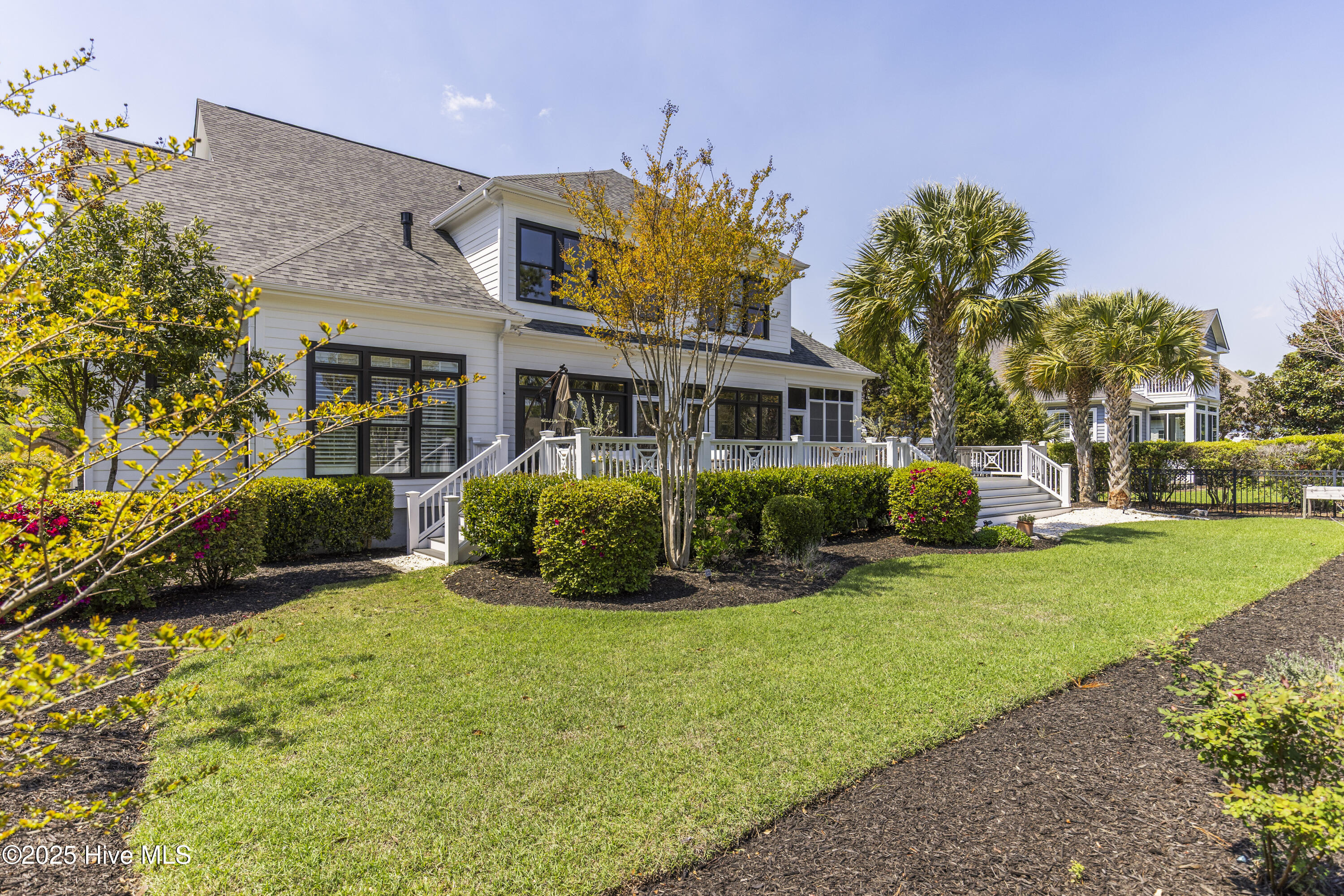 2915 Legends Drive
