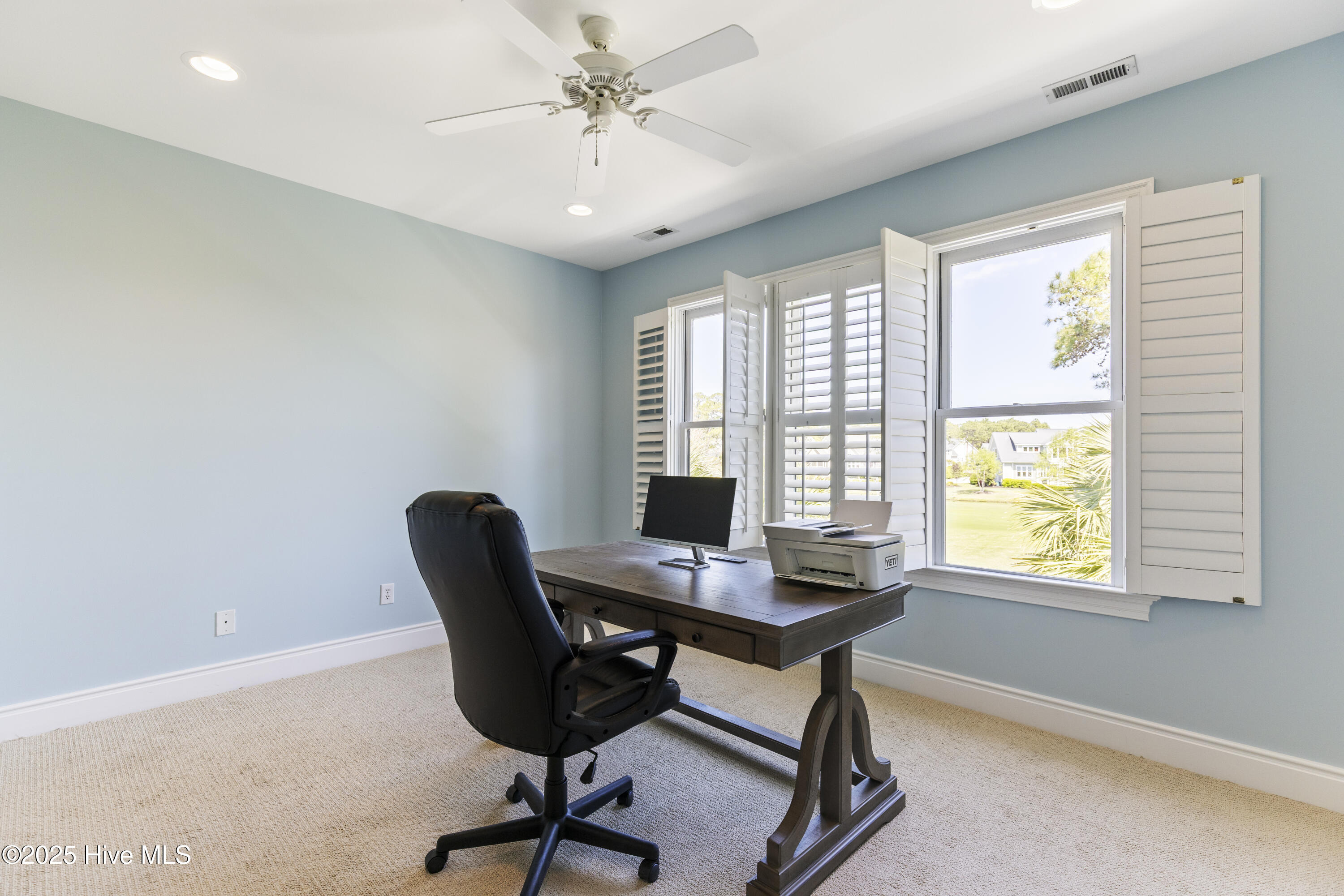 2915 Legends Drive