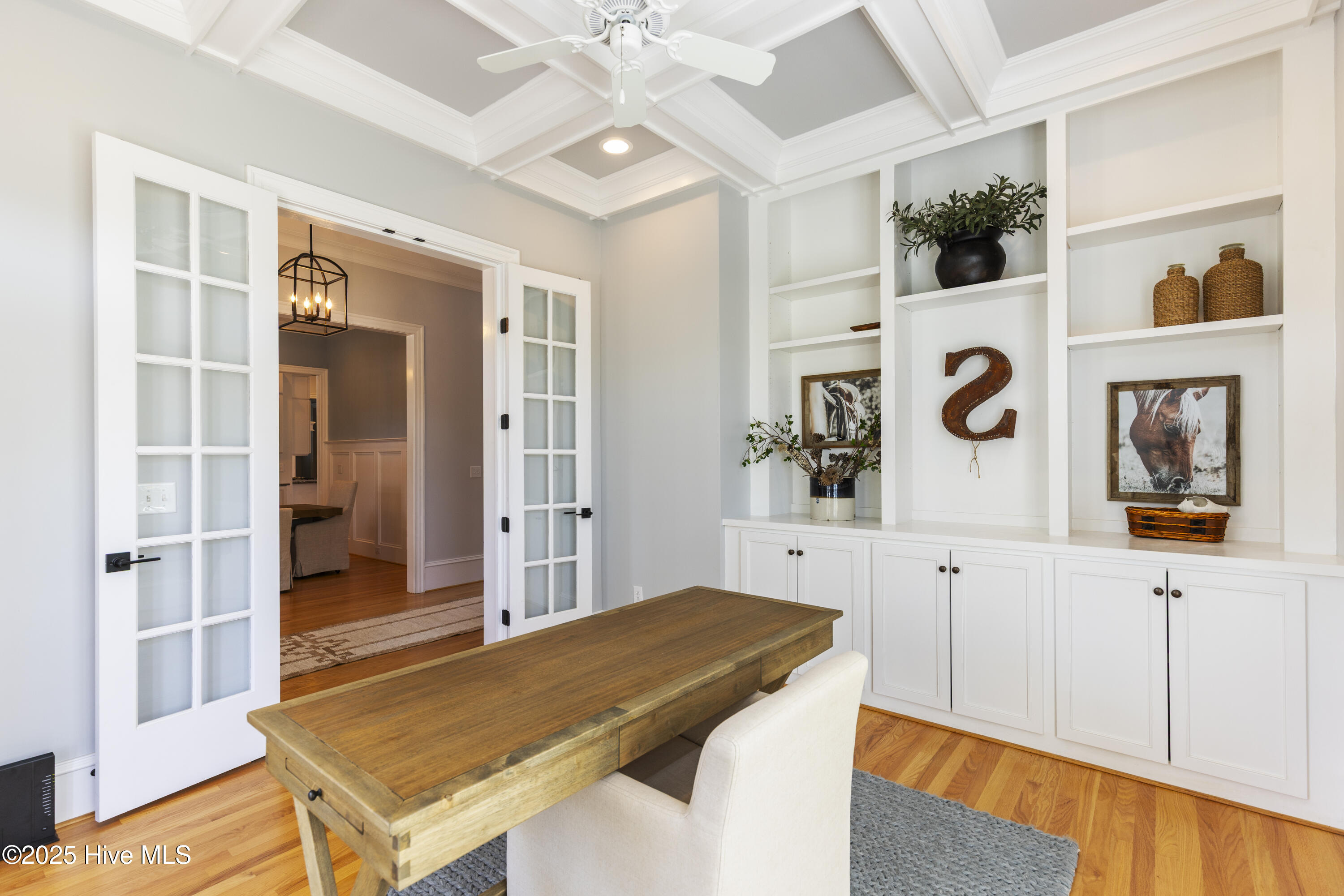 2915 Legends Drive
