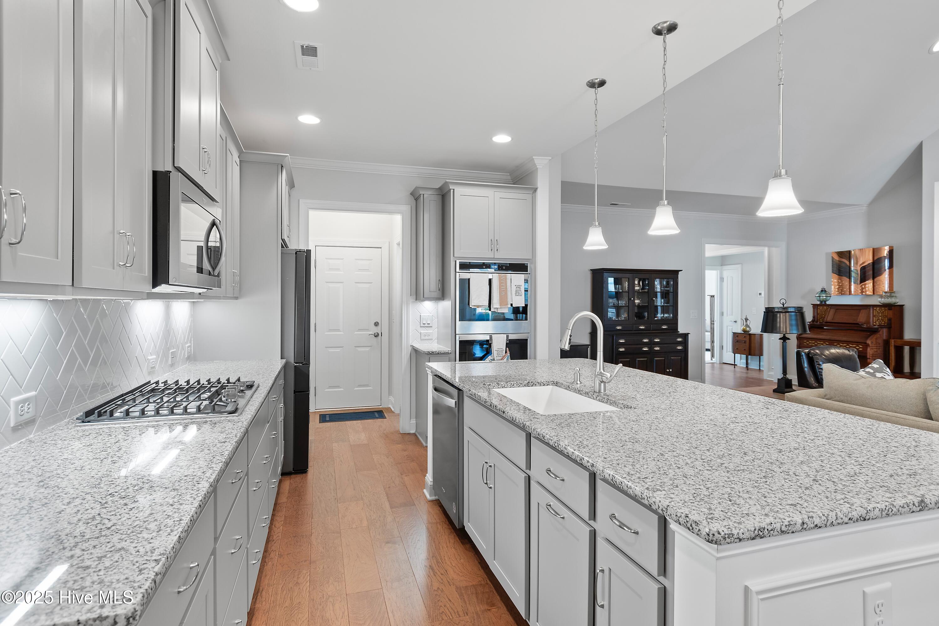 3823 Berkeley Court