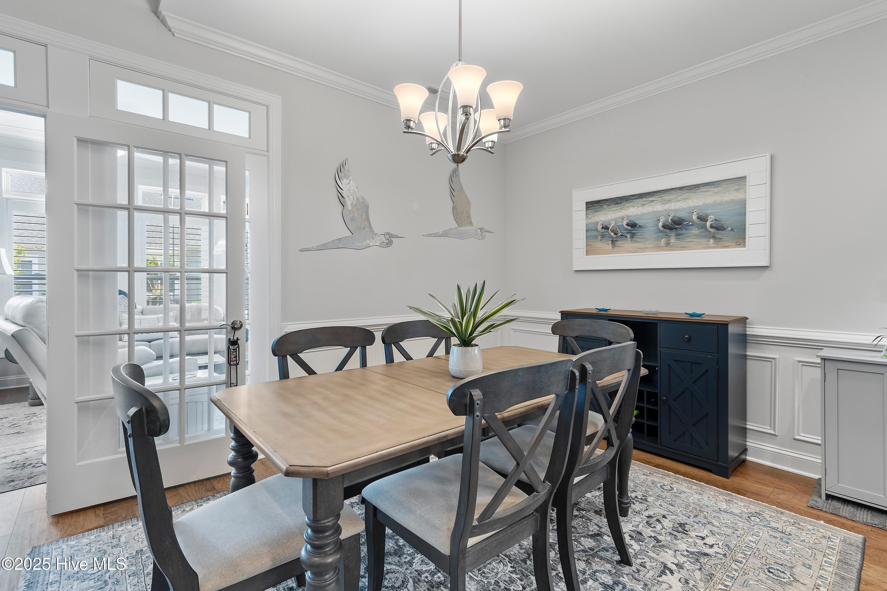 3823 Berkeley Court
