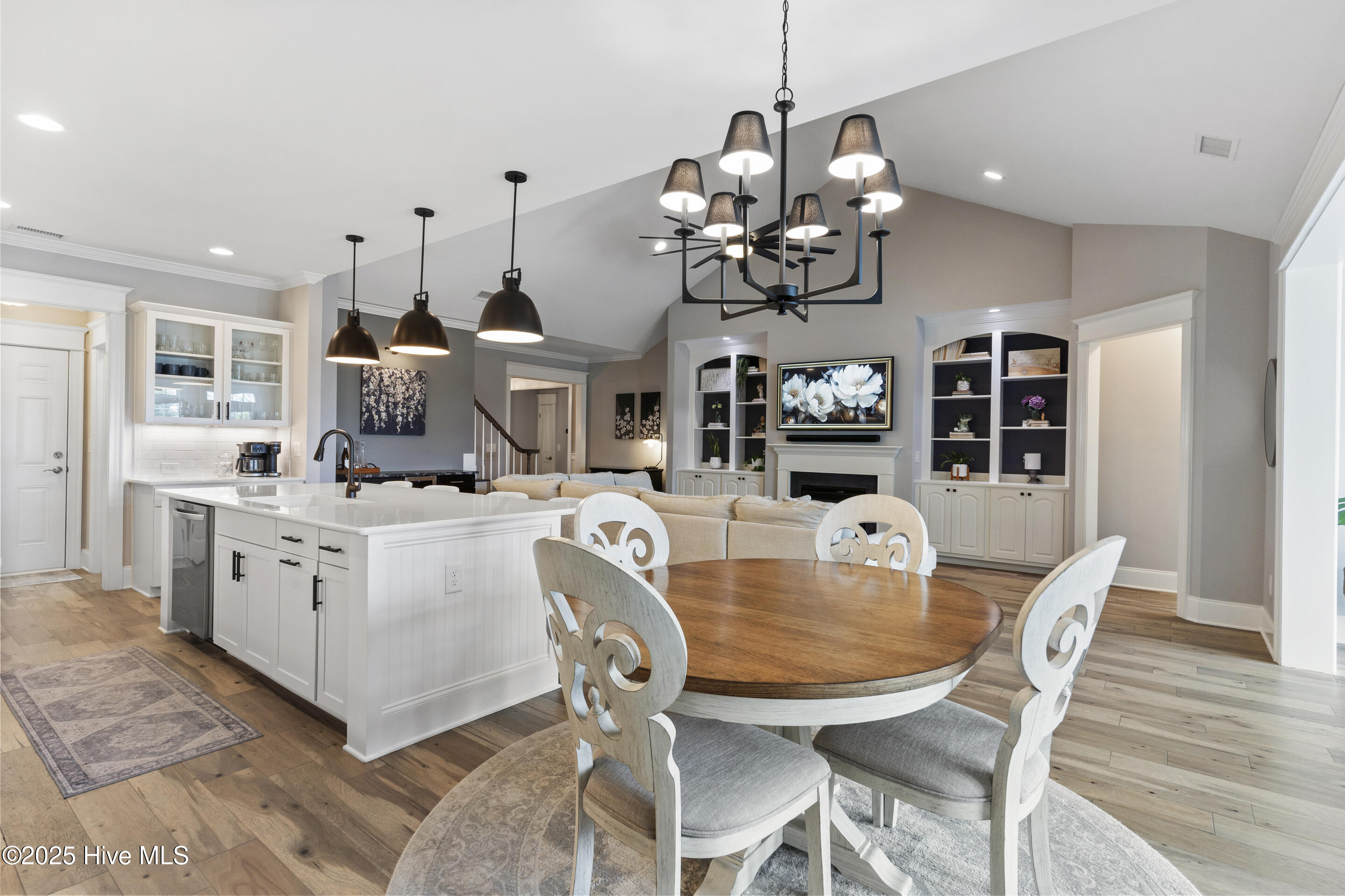 3757 Canary Lane