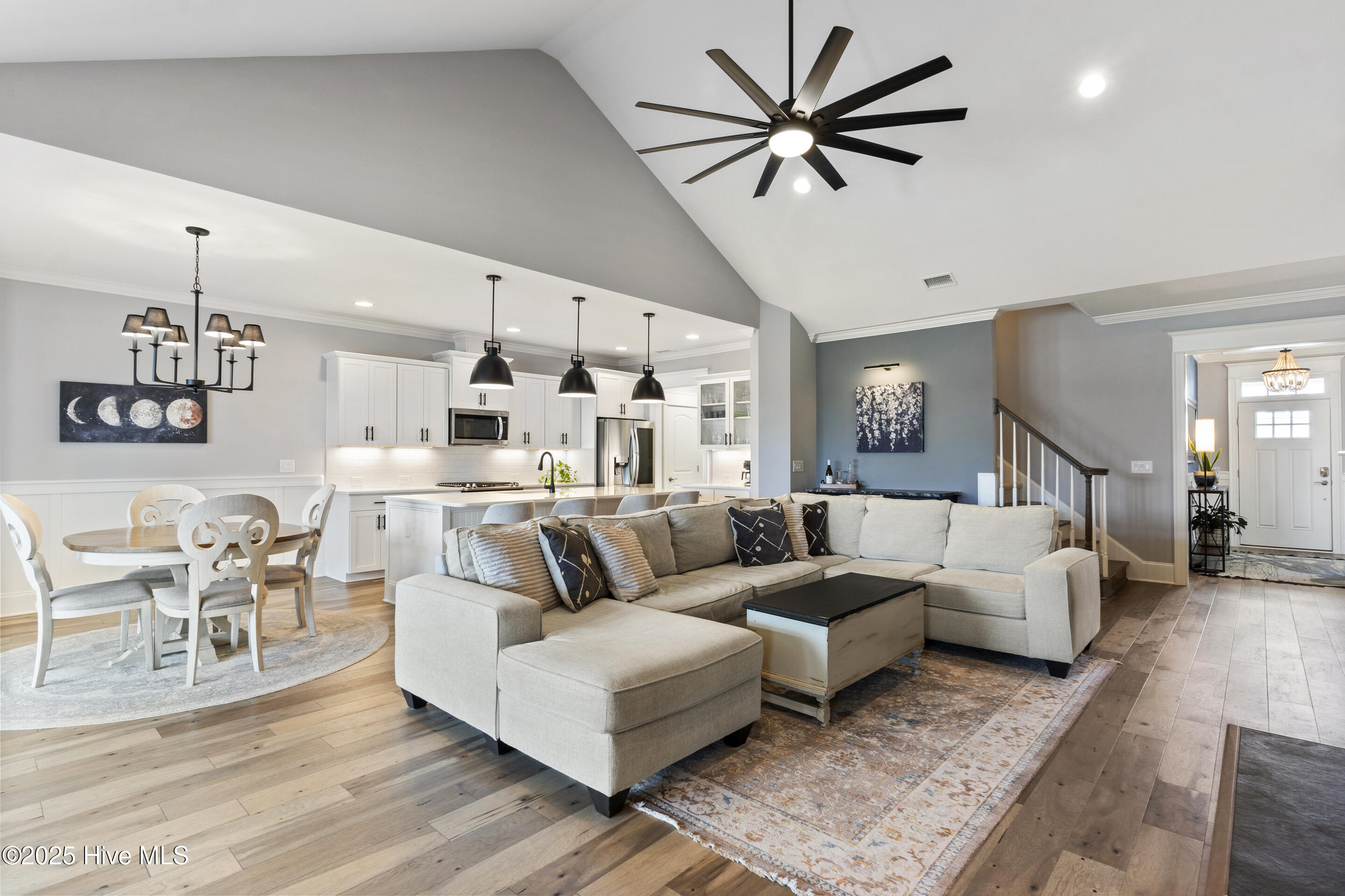 3757 Canary Lane