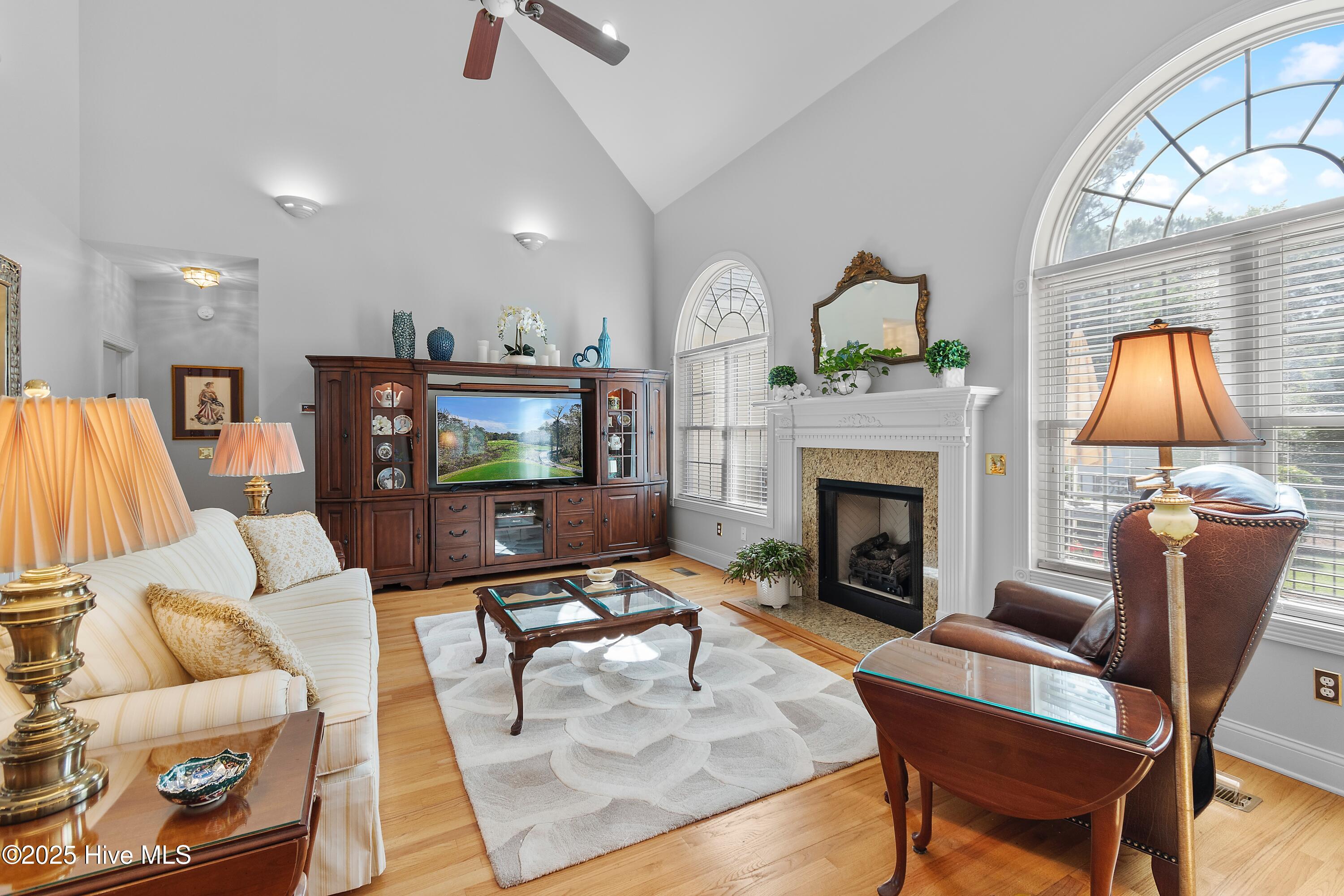 3402 Greenleaf Court
