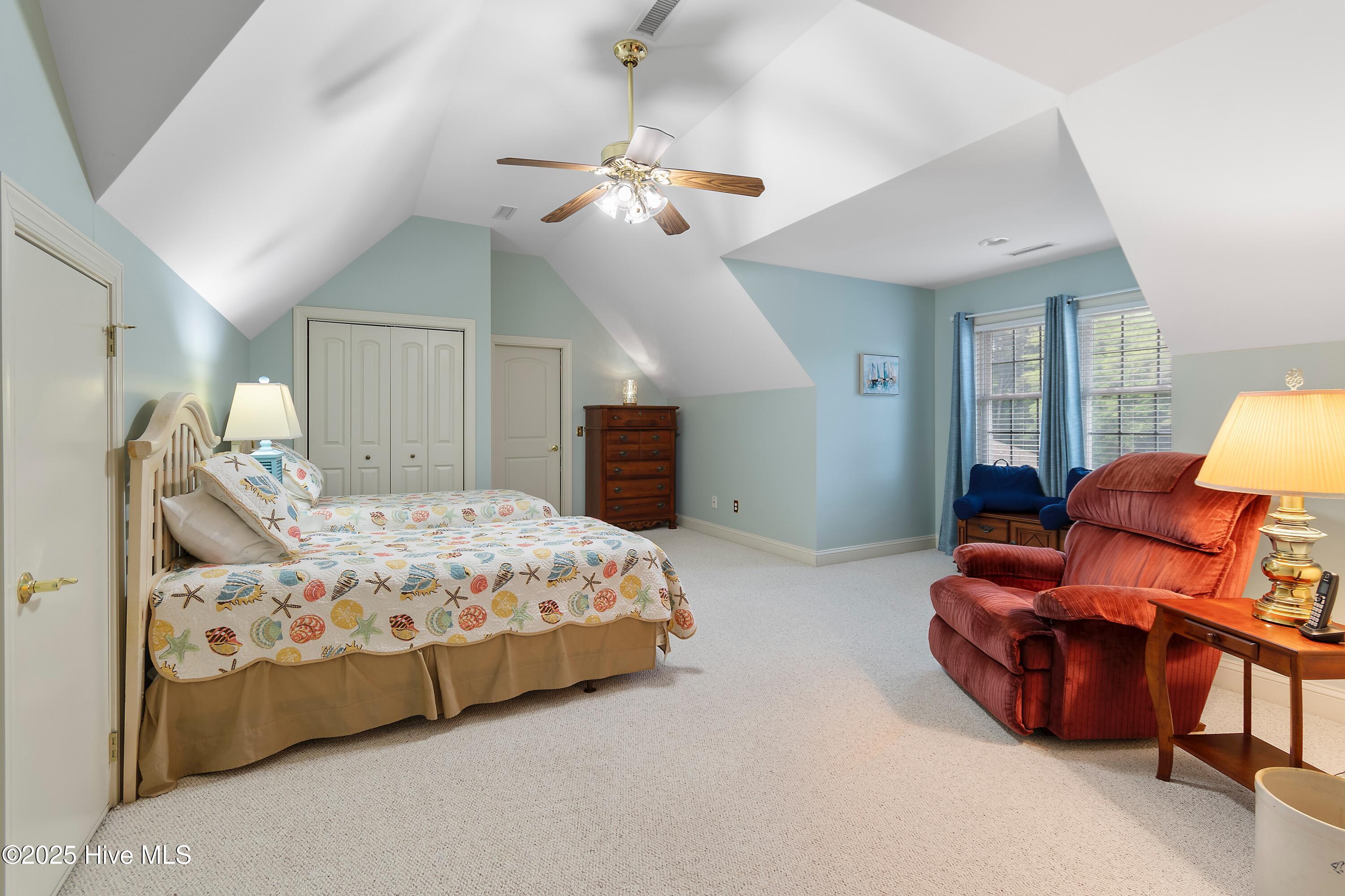 3402 Greenleaf Court