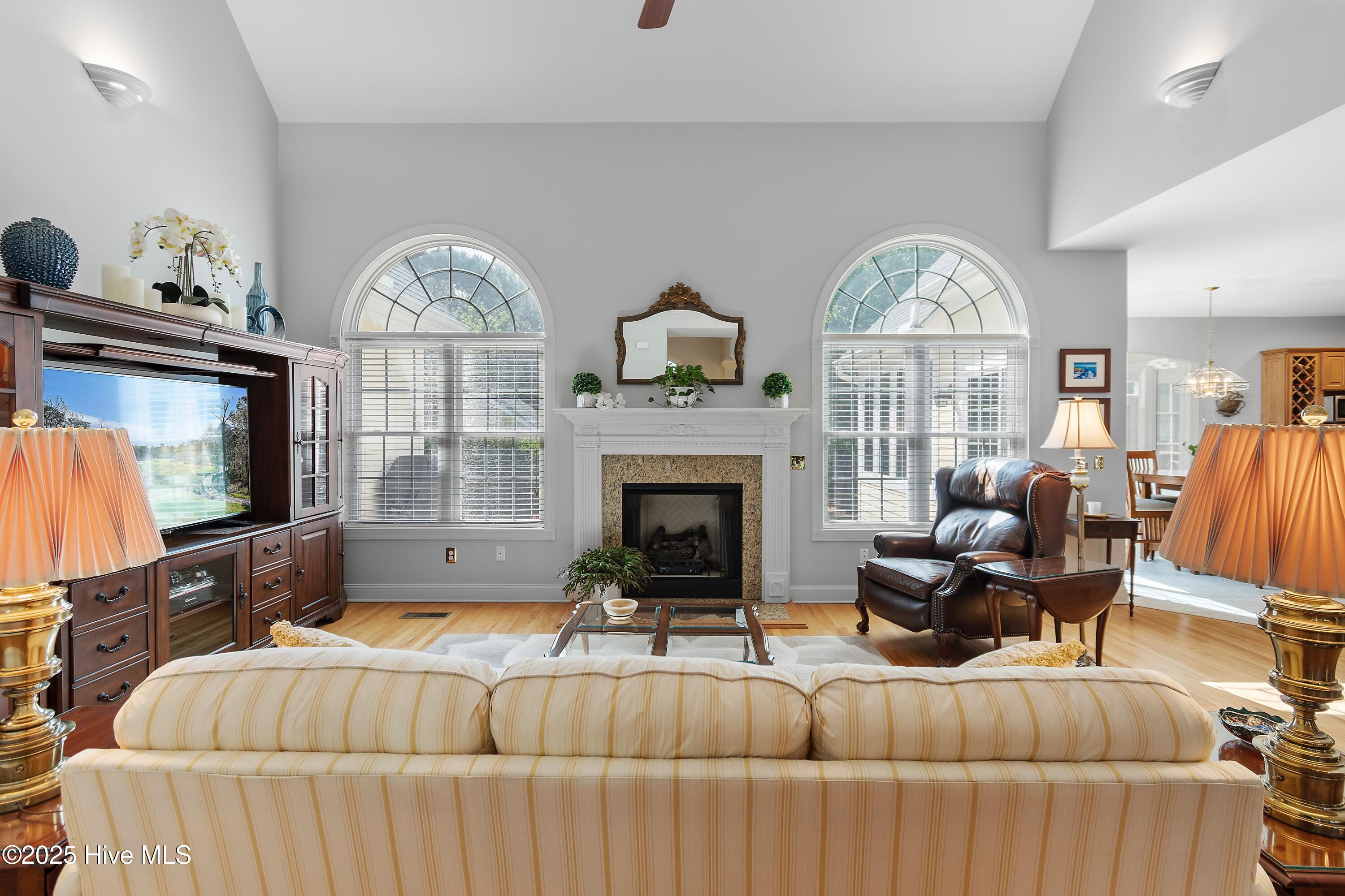 3402 Greenleaf Court