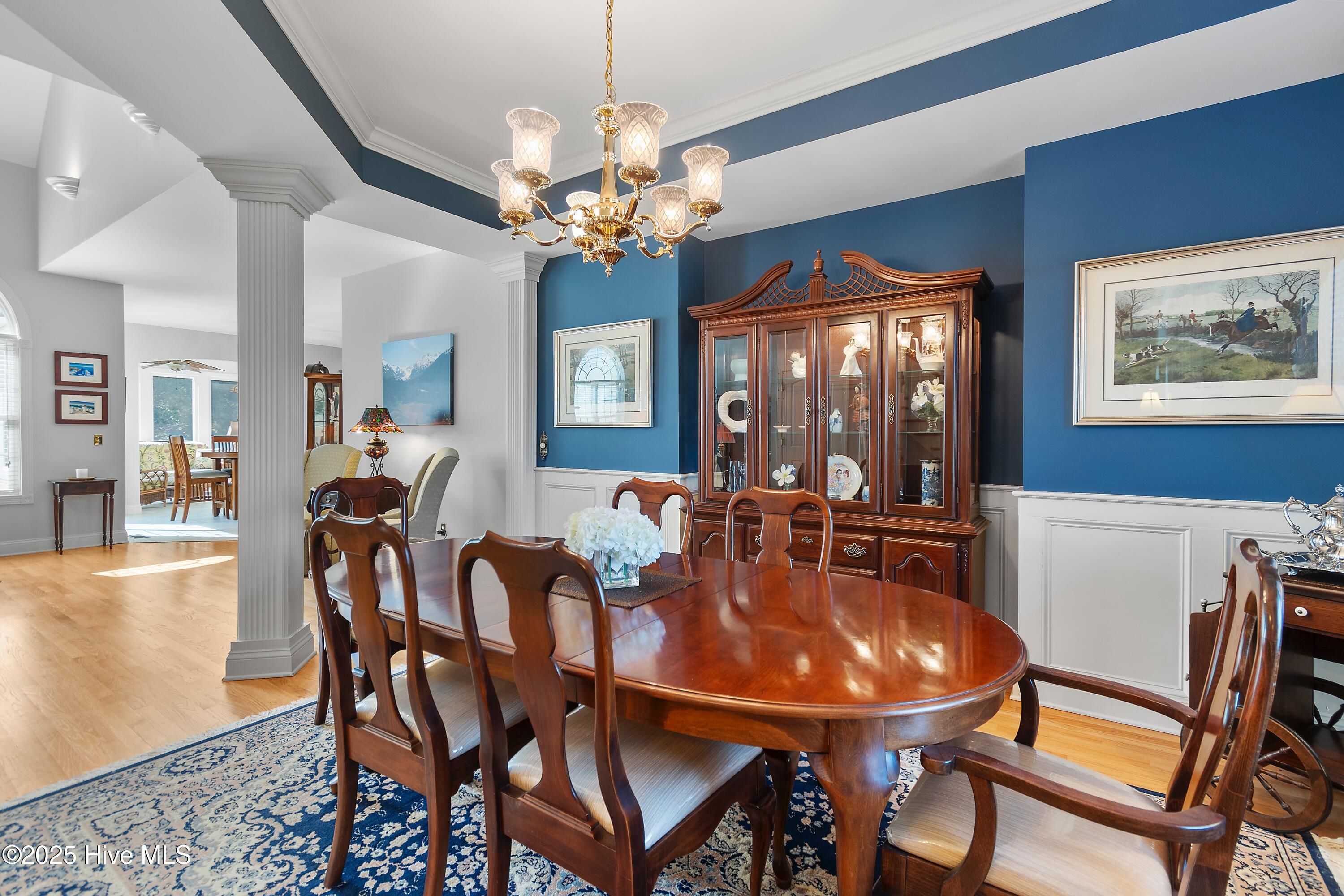 3402 Greenleaf Court
