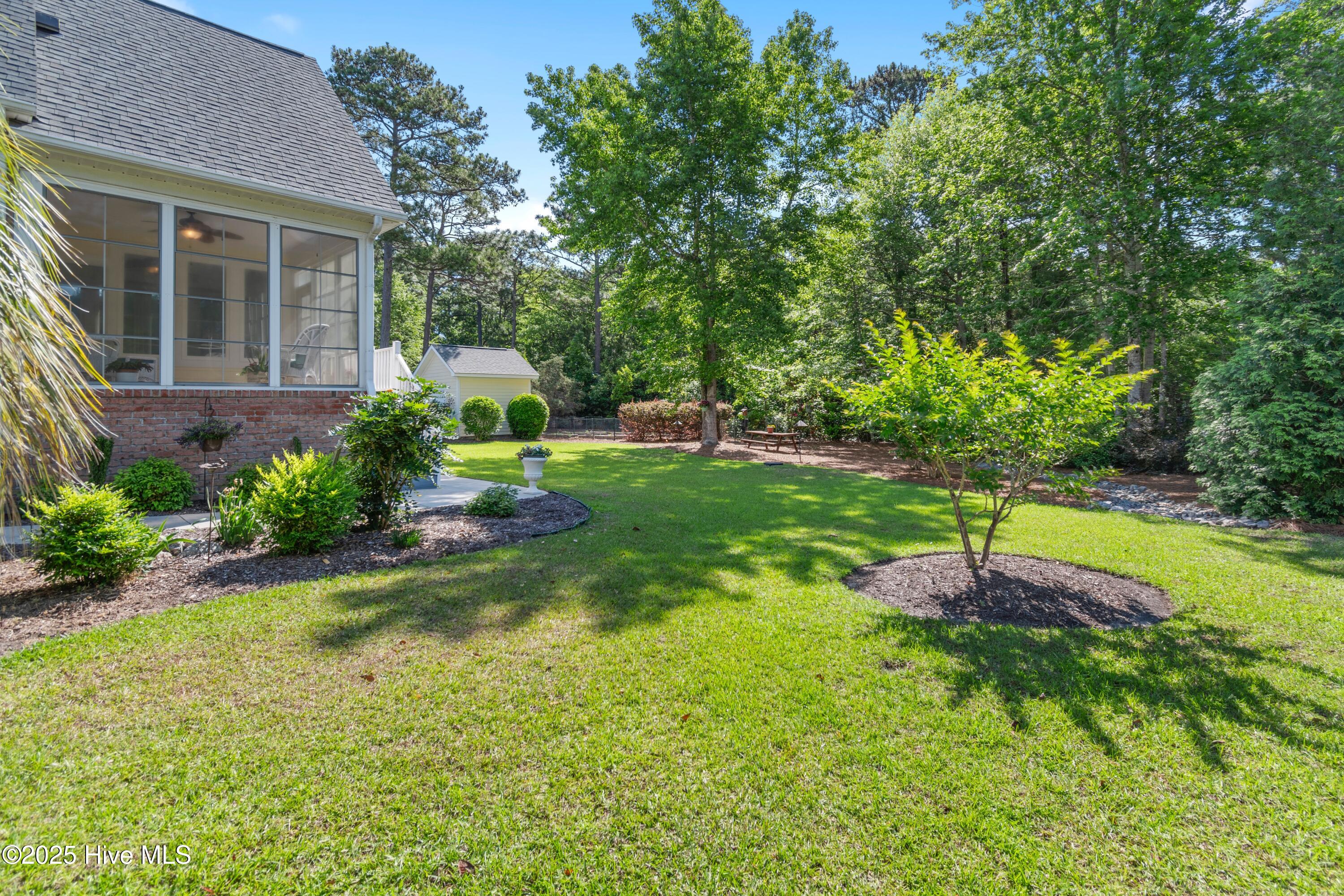 3402 Greenleaf Court