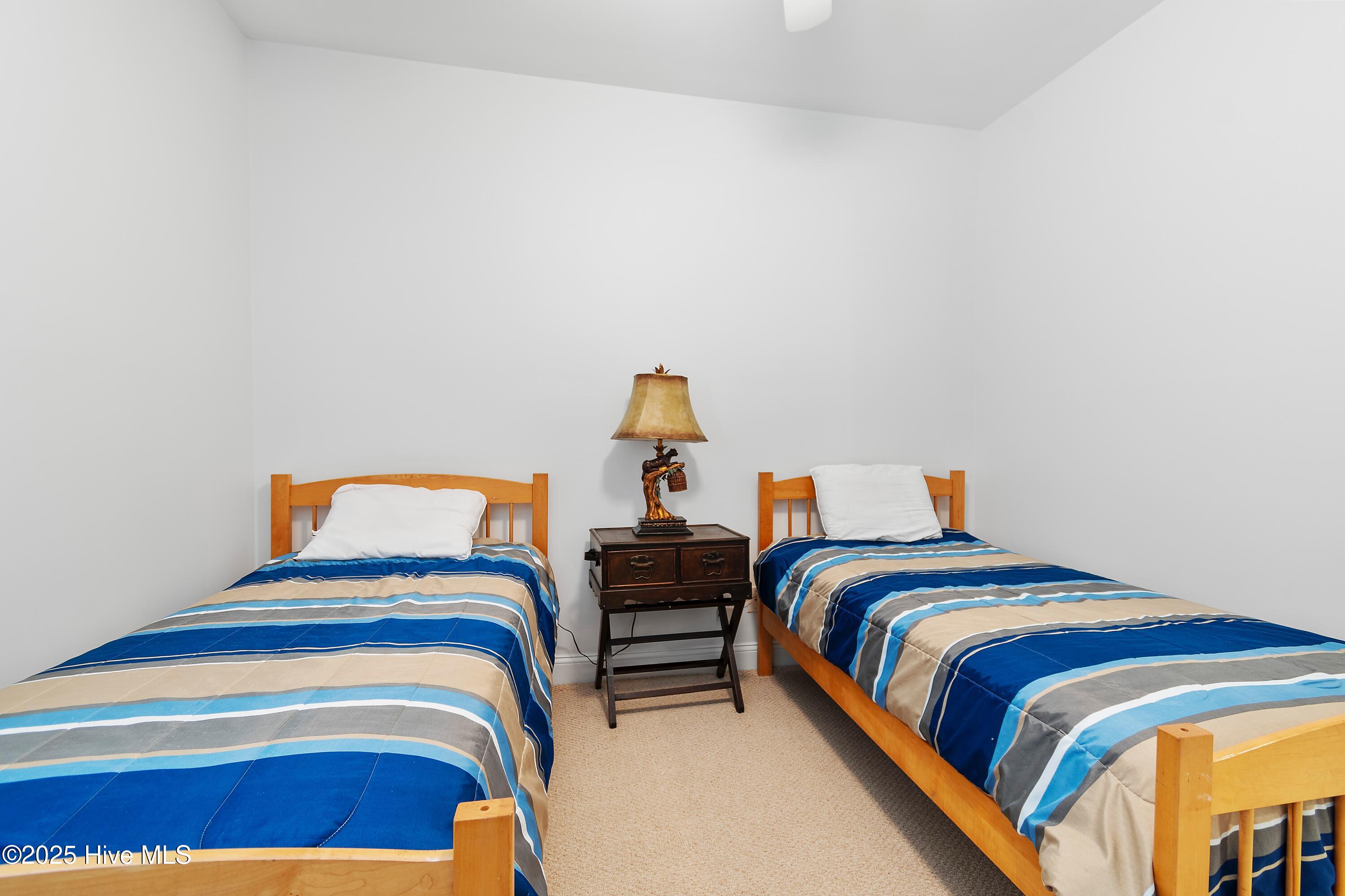 2555 St James Drive SE 102