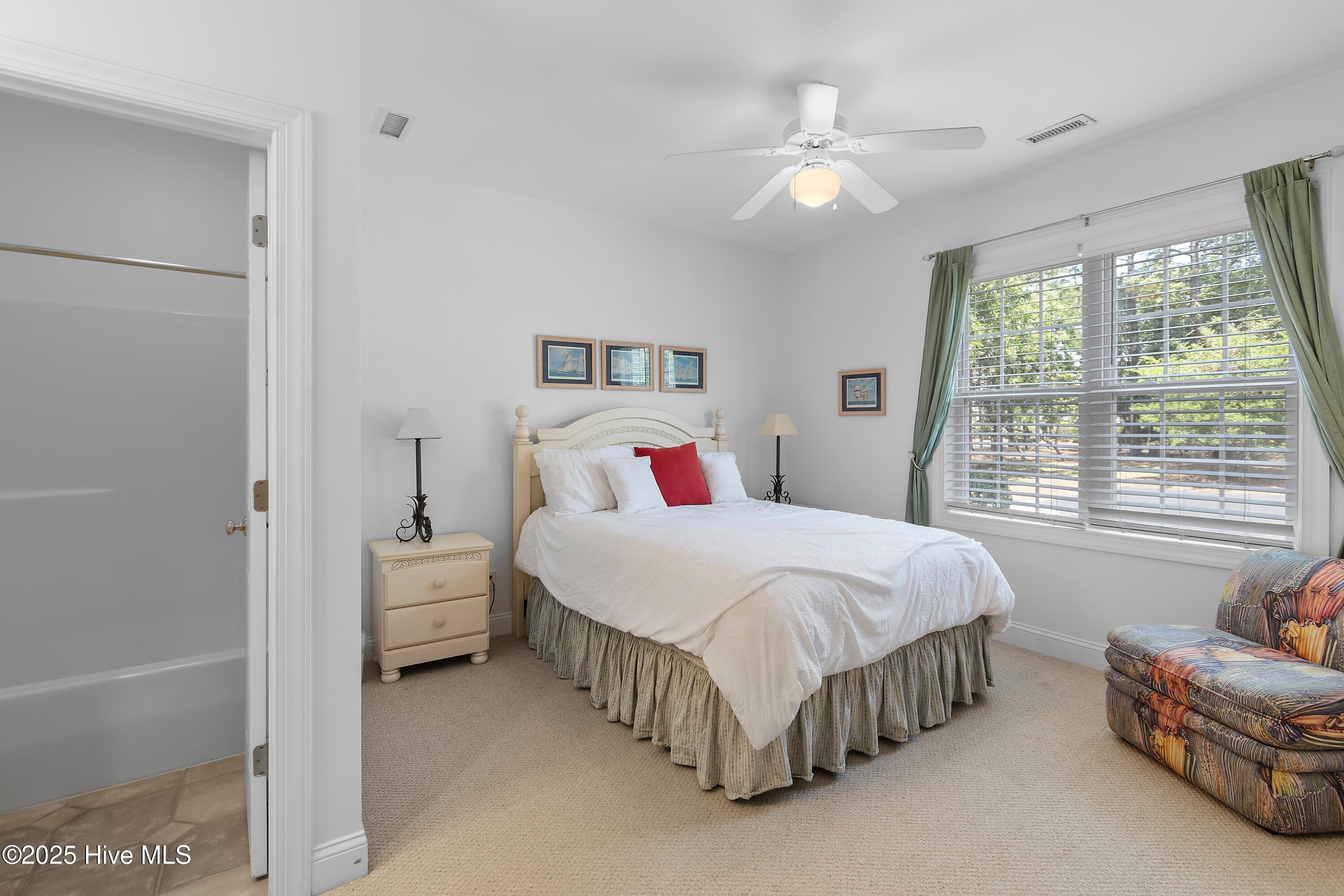 2555 St James Drive SE 102
