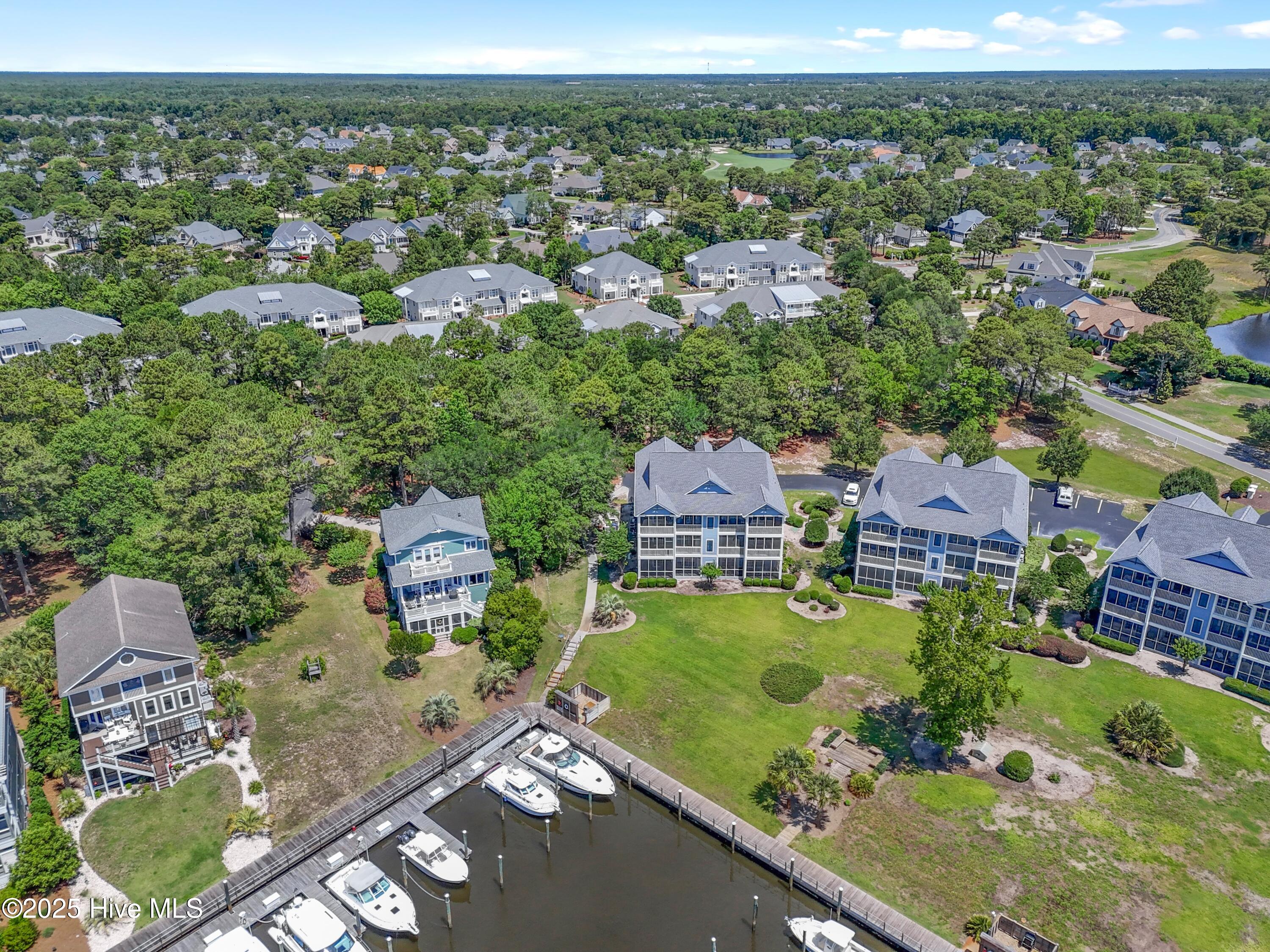 2555 St James Drive SE 102