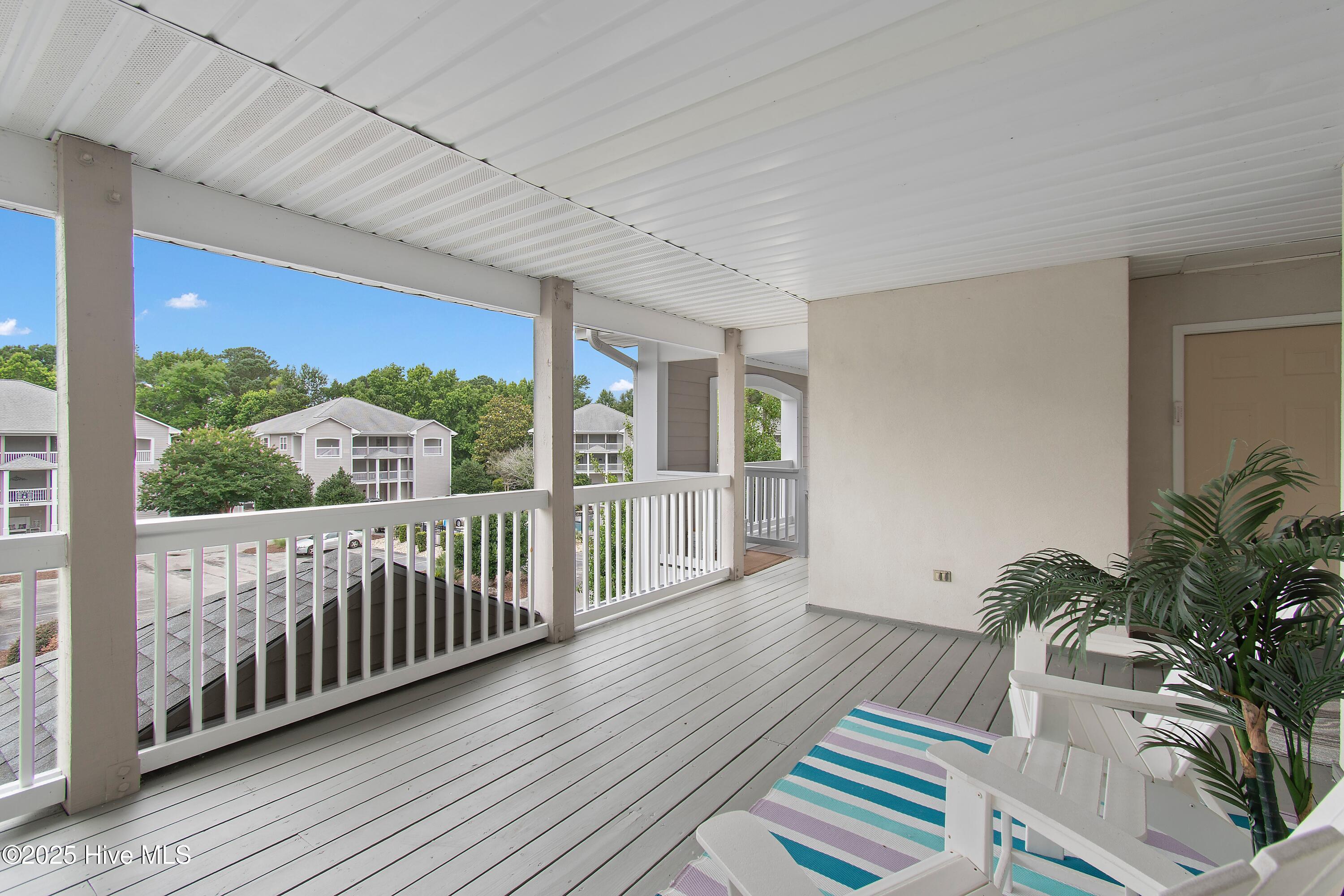 3030 Marsh Winds Circle 605