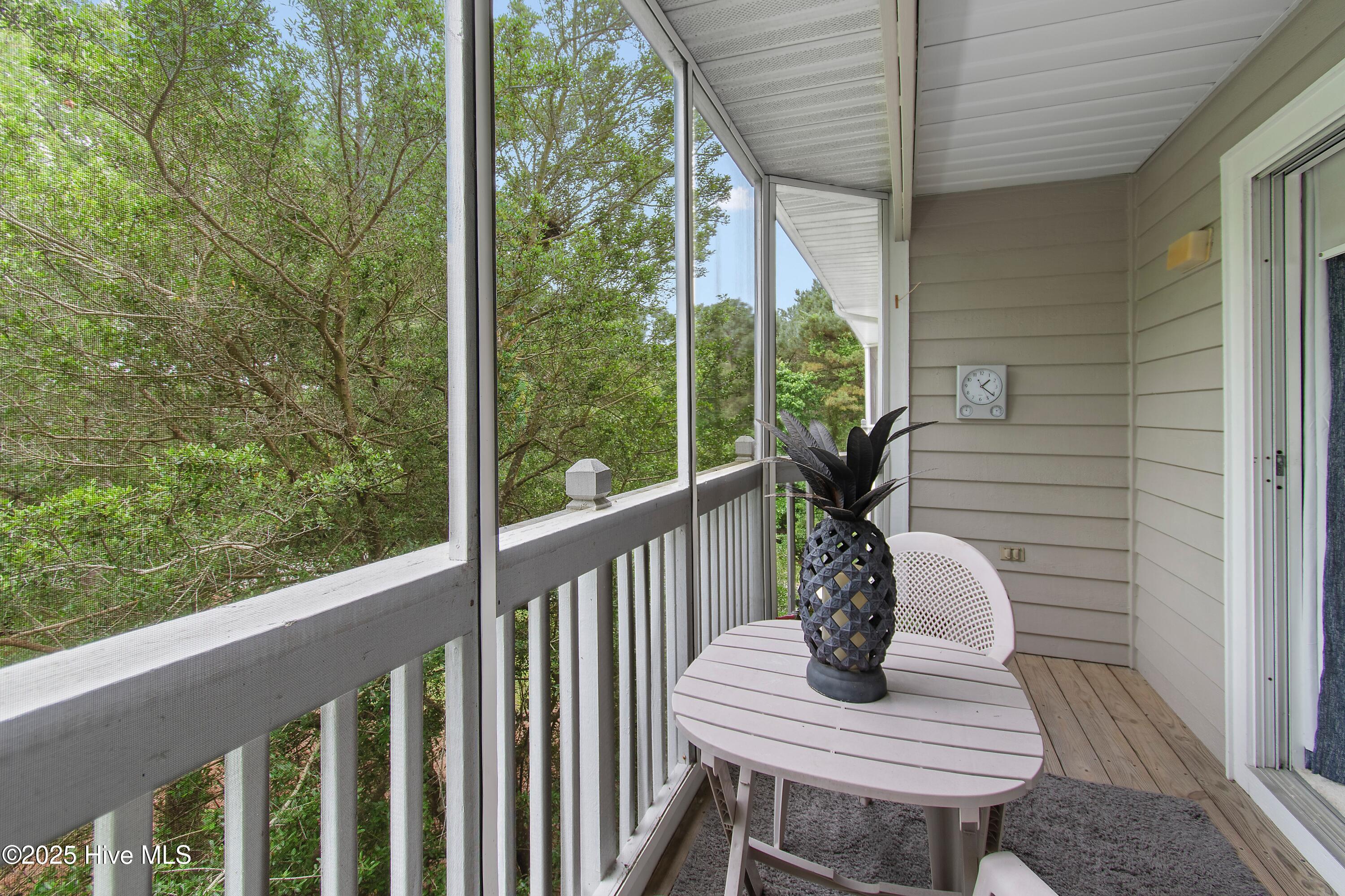3030 Marsh Winds Circle 605